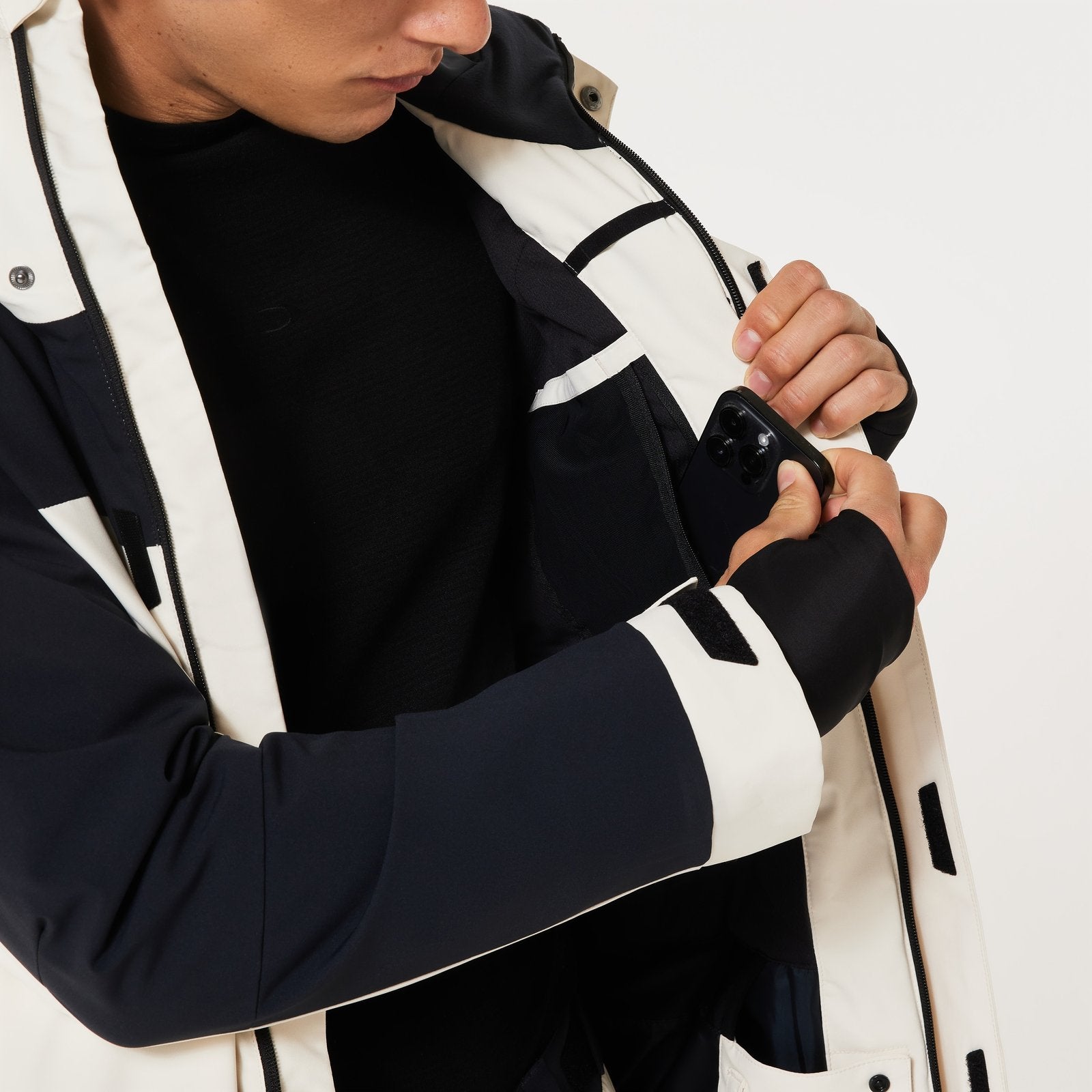 Tnp Tbt Insulated Jacket Mist / Black - Image 14