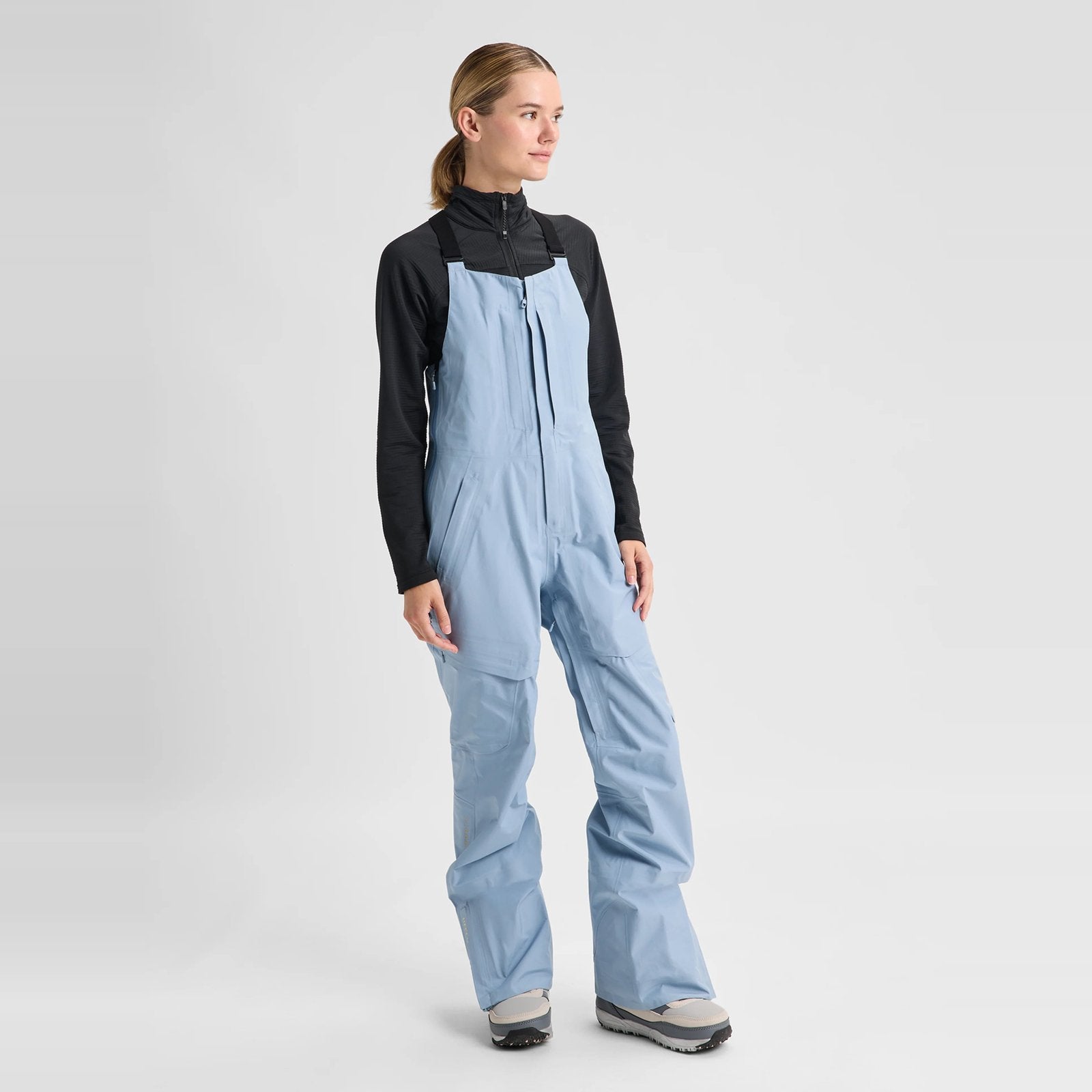 Womens [Ak] Kimmy Gore-Tex 3L Stretch Bib Pants True Black - Image 18