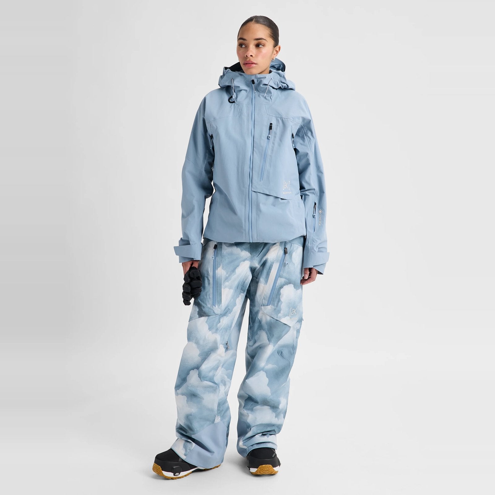 Womens [Ak] Cyclic Gore-Tex 2L Jacket Airstream Blue - Image 18