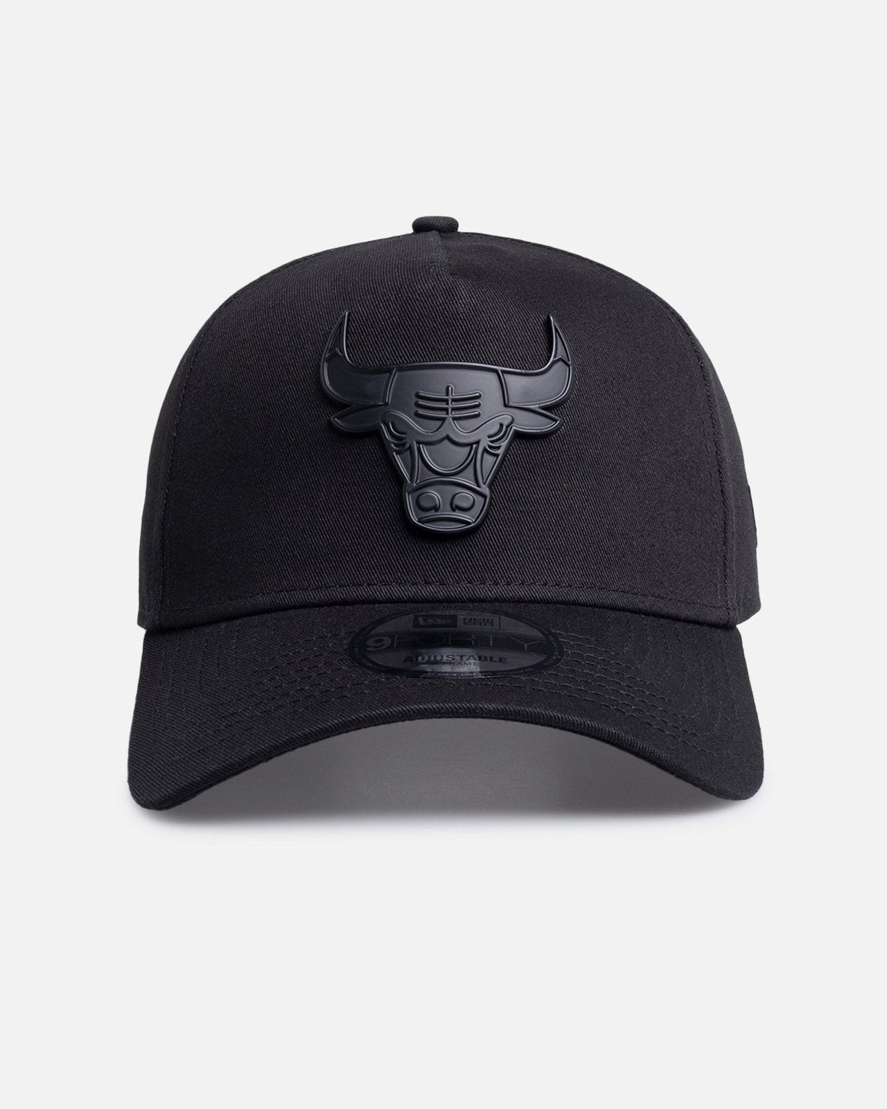 Chicago Bulls 9FORTY A-Frame Snapback - Black Metal Badge - Image 1