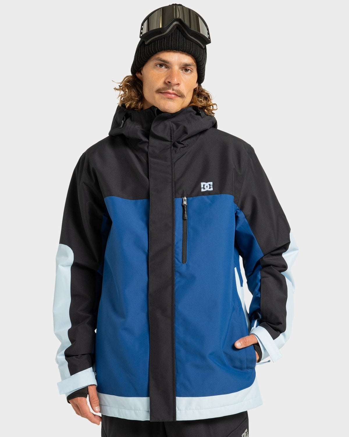 Mens Defiant Insulated Jacket Estate Blue - Image 1