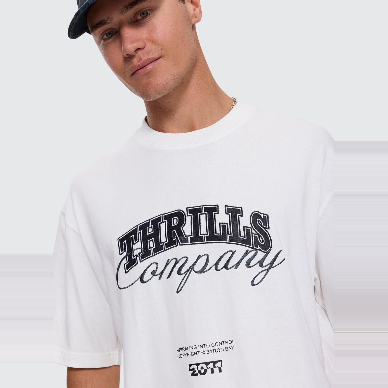Spiraling Box Crop Tee Dirty White - Image 2