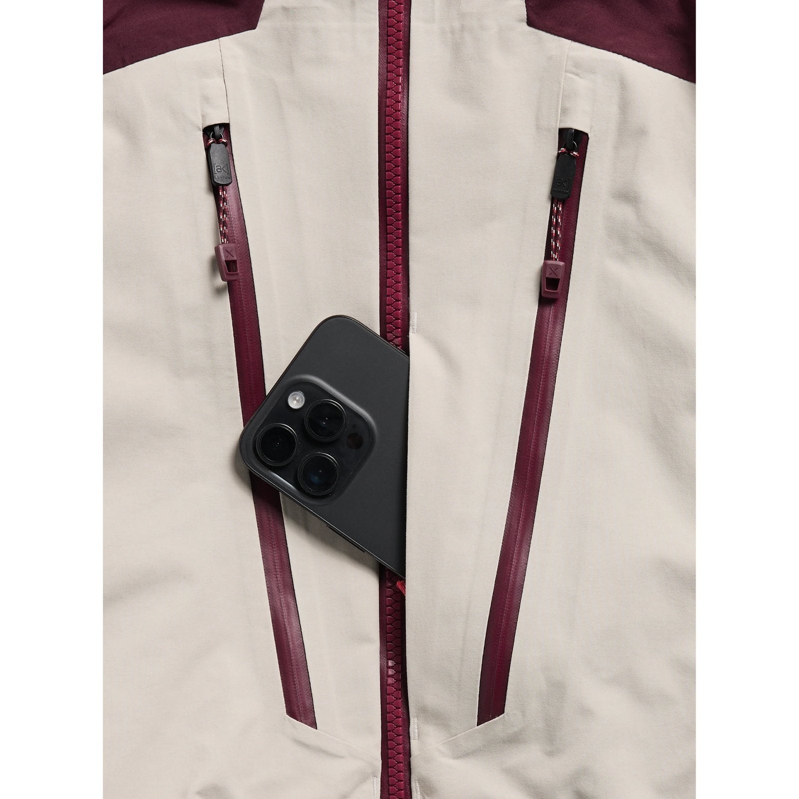Womens [Ak] Swash Synthetic Insulated Gore-Tex 2L Jacket Rum Raisin / Chinchilla Gray - Image 22