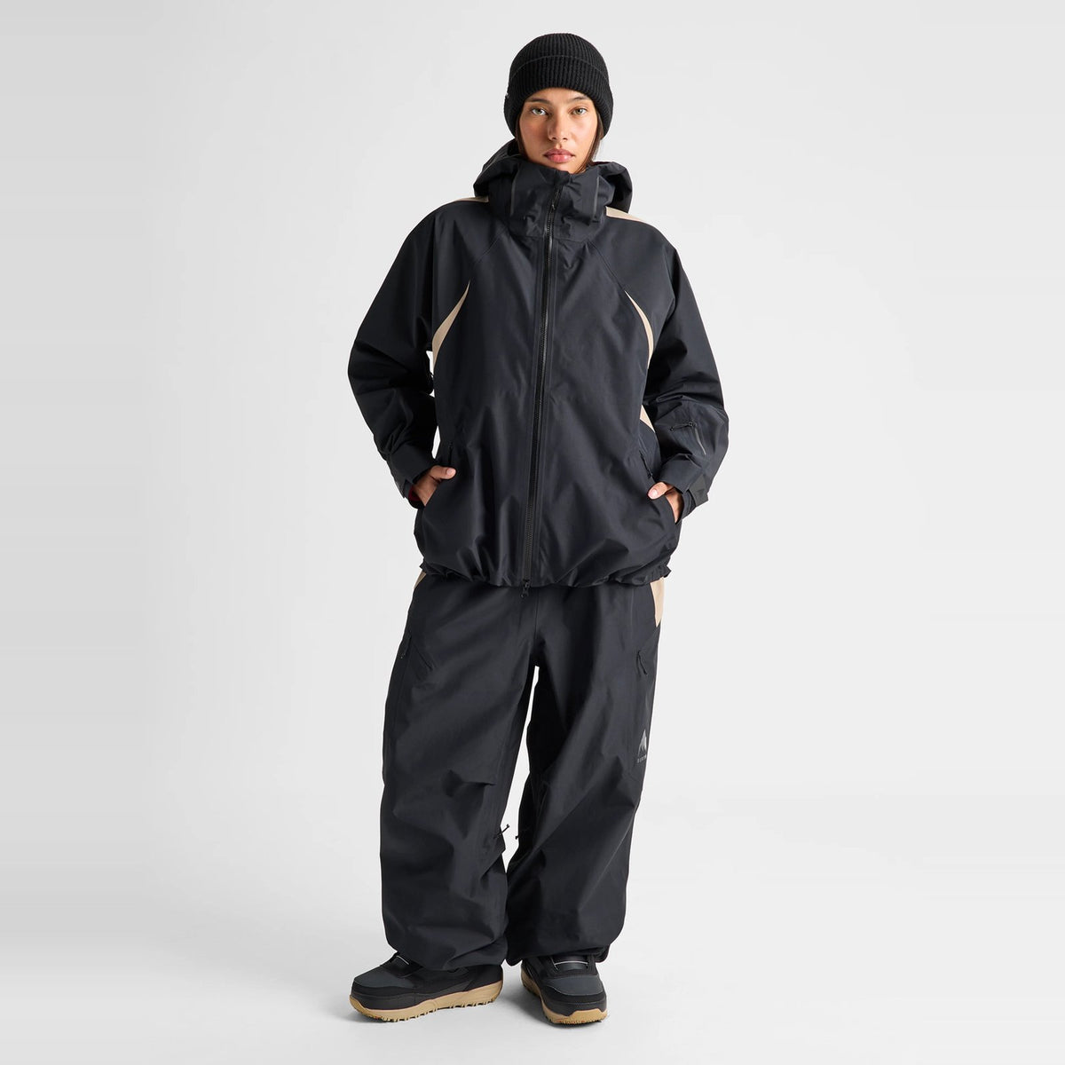 Futuretrust 3L Jacket True Black / Summit Taupe - Image 26