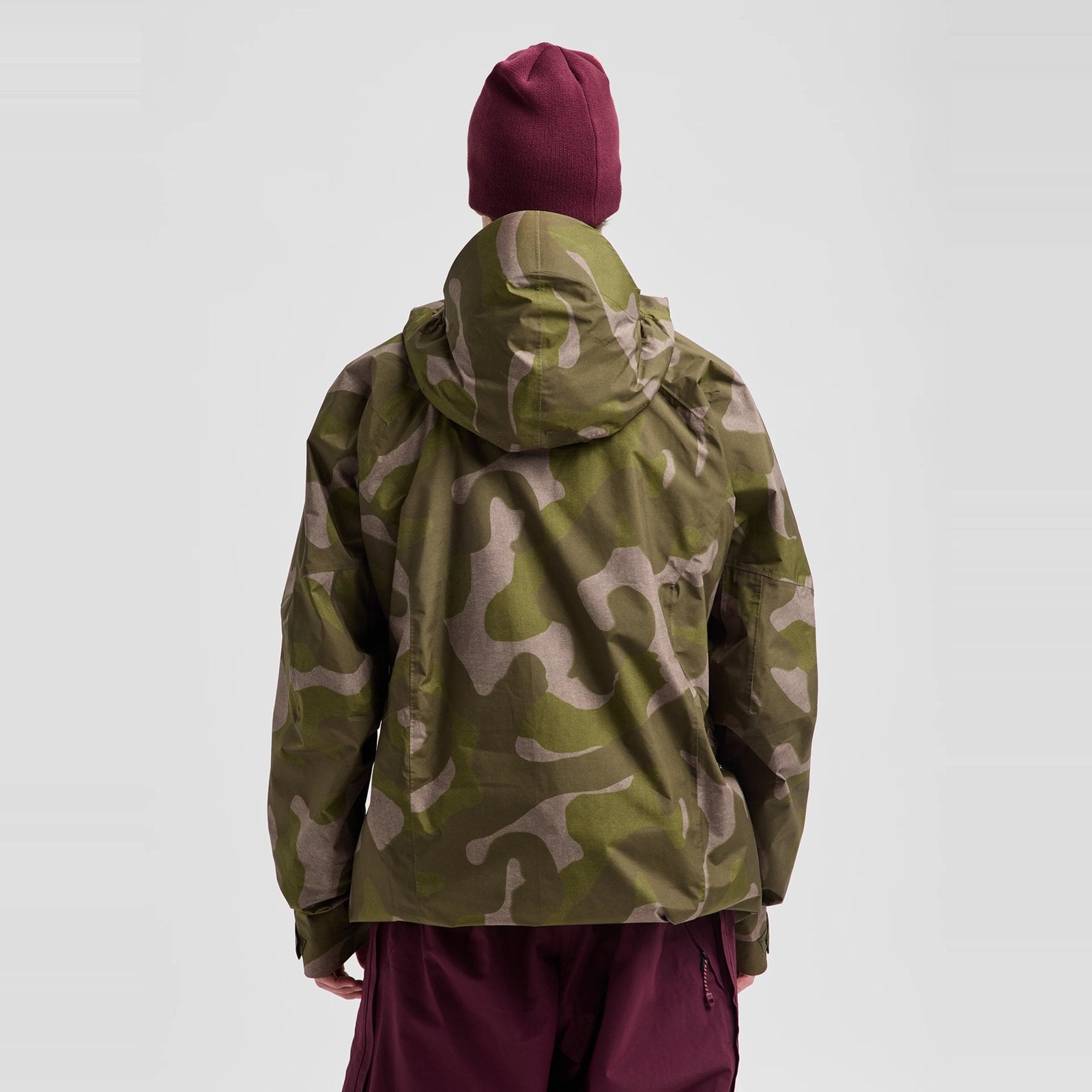 Mens [Ak] Swash Synthetic Insulated Gore-Tex 2L Jacket Keel Camo - Image 38