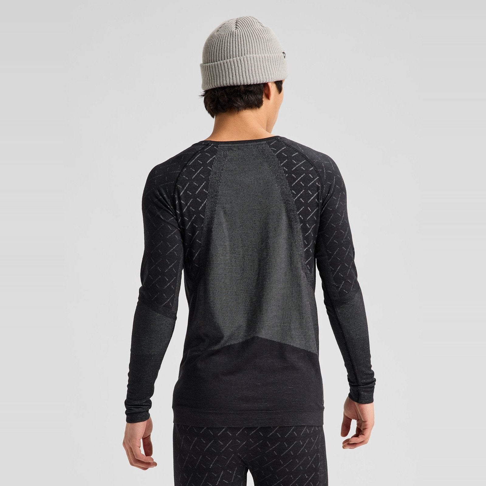 Mens [Ak] Slokar Crewneck Fleece True Black/Gray Cloud - Image 3