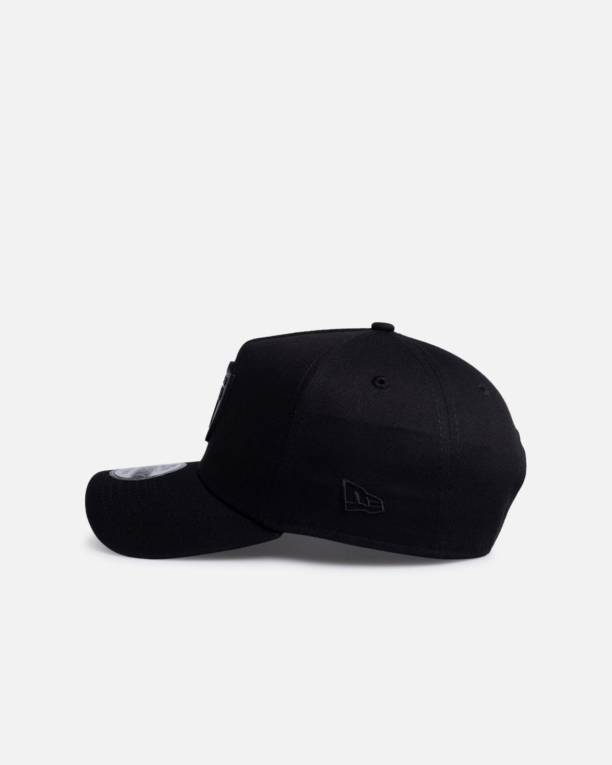 Las Vegas Raiders 9FORTY A-Frame Snapback - Black Metal Badge - Image 4