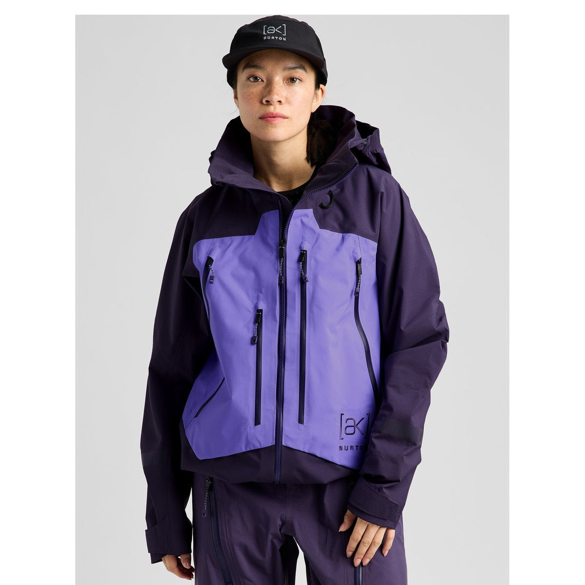 Womens [Ak] Acamar Gore-Tex Pro 3L Jacket Nightshade Purple / Purple Voltage - Image 4