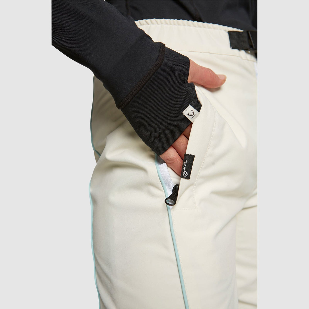 Womens She Ripz Snow Pants Snow White - Image 4