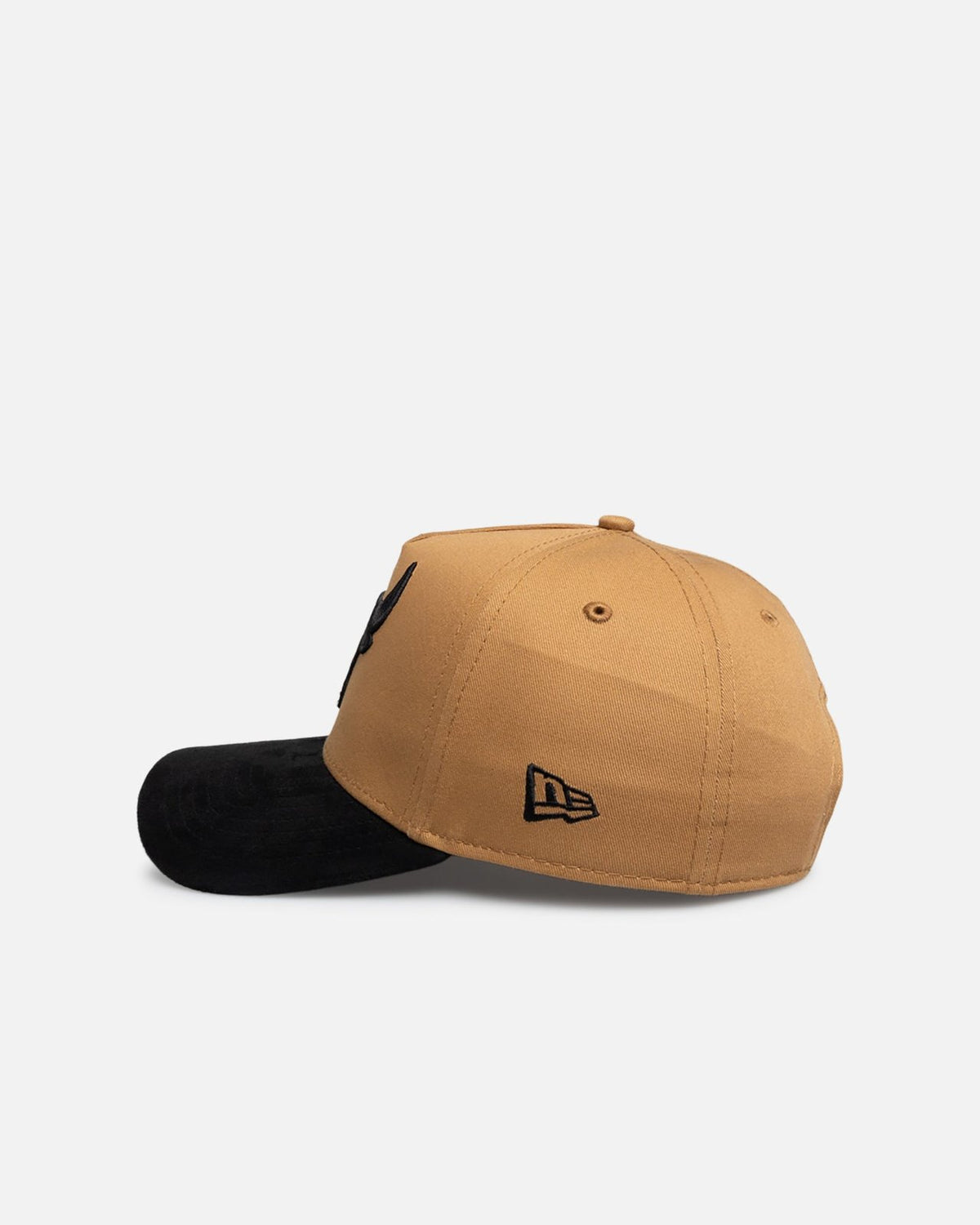 Chicago Bulls 9FORTY A-Frame Snapback - Wheat Black Suede - Image 4