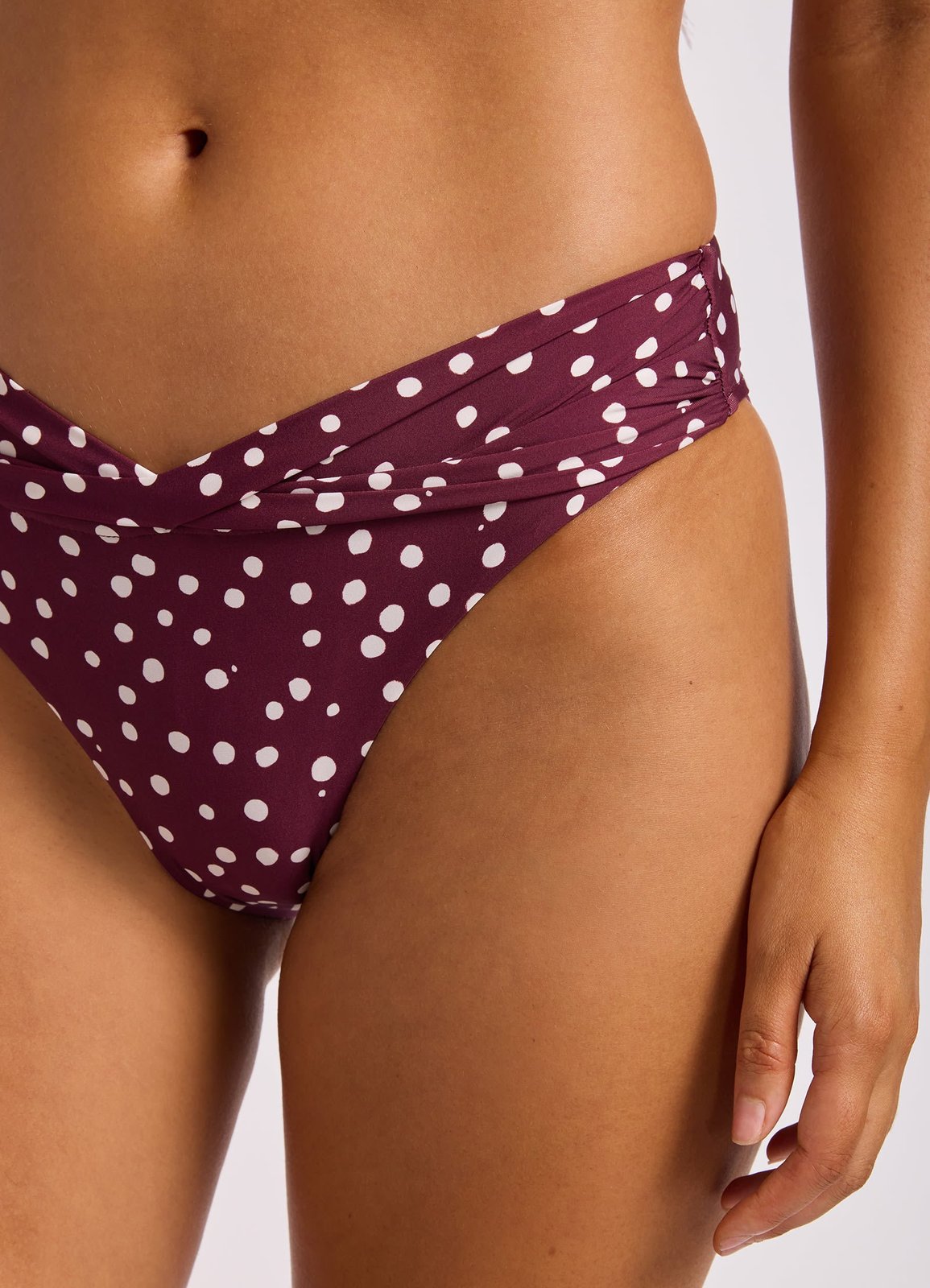 Dolce Dot Twist Band Mini Hipster Dark Burgundy - Image 5