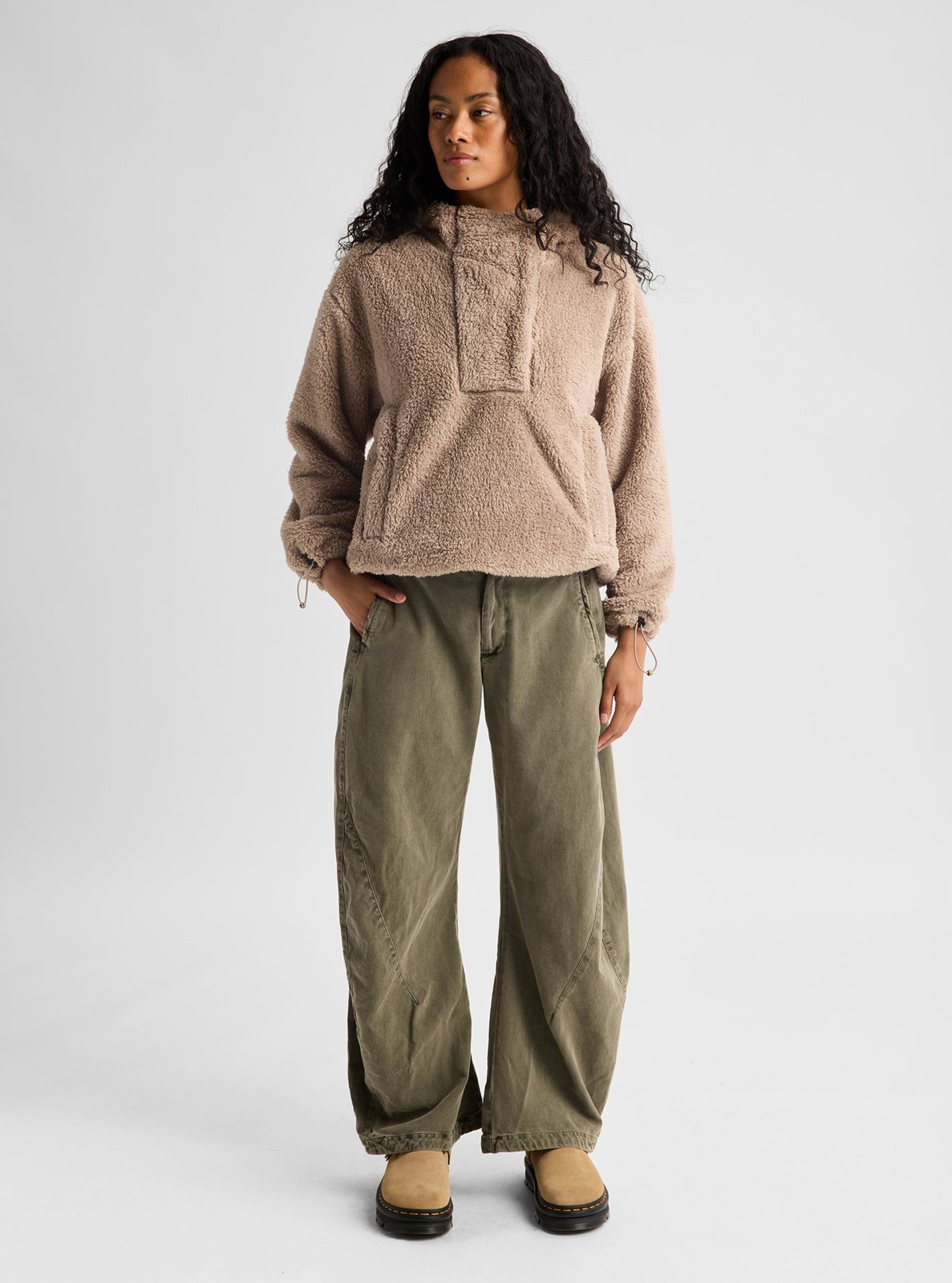 Womens Lemma Fleece Pullover Summit Taupe - Image 5