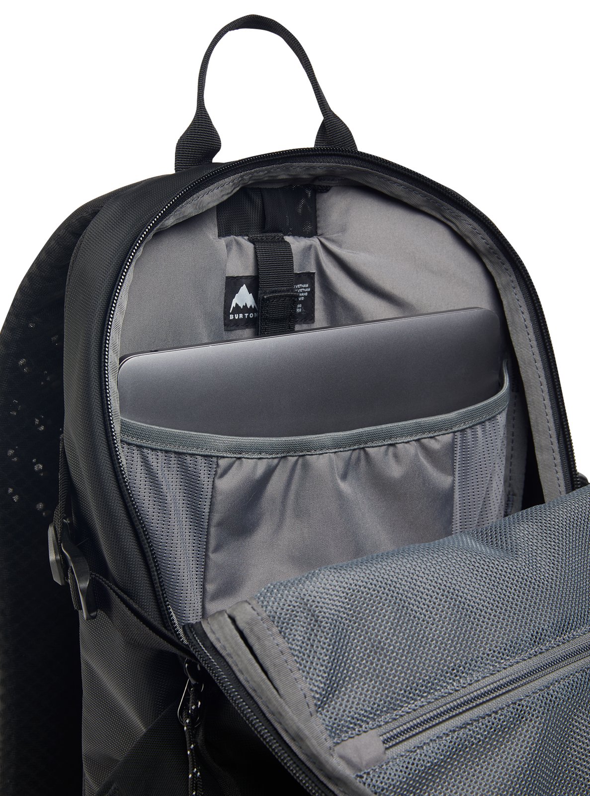 Day Hiker 22L Backpack True Black - Image 5