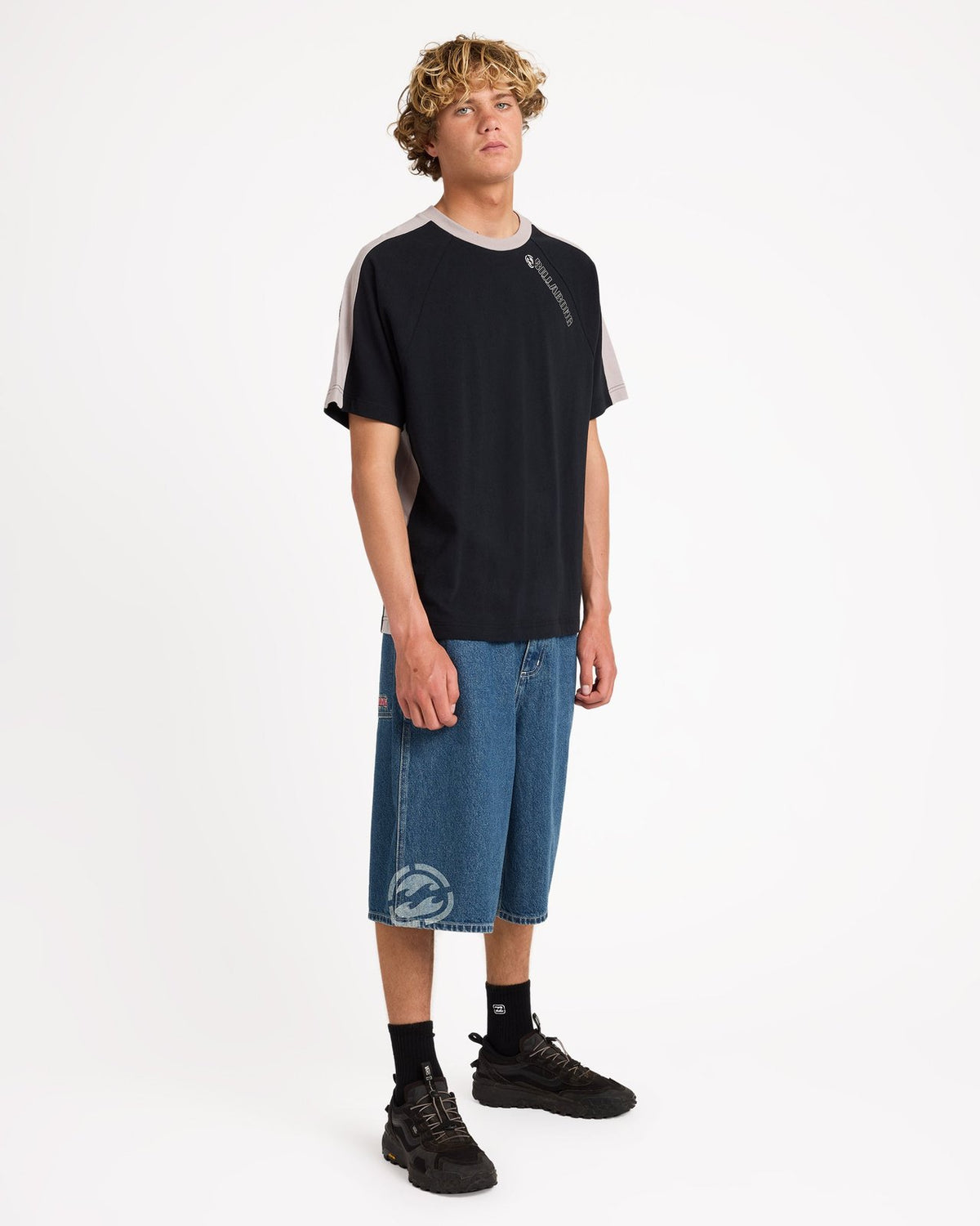 Mens Spec 73 Iconic T-Shirt Off Black - Image 5