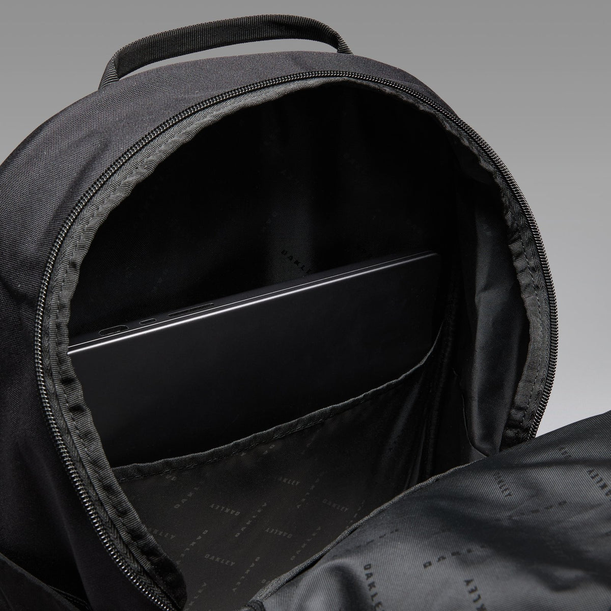 Enduro 20L Backpack Pitch Black - Image 6