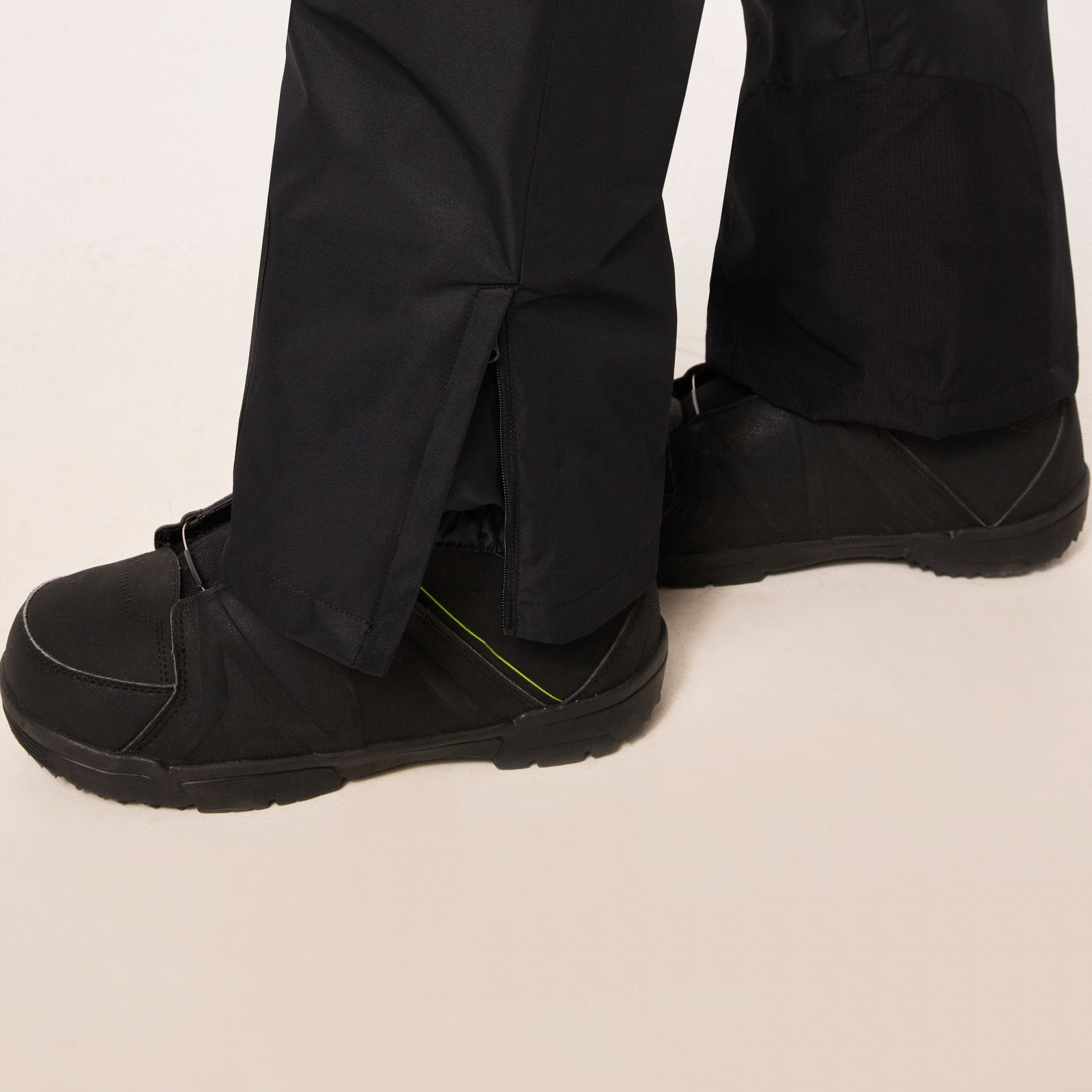 Divisional Cargo Shell Pant Blackout - Image 6