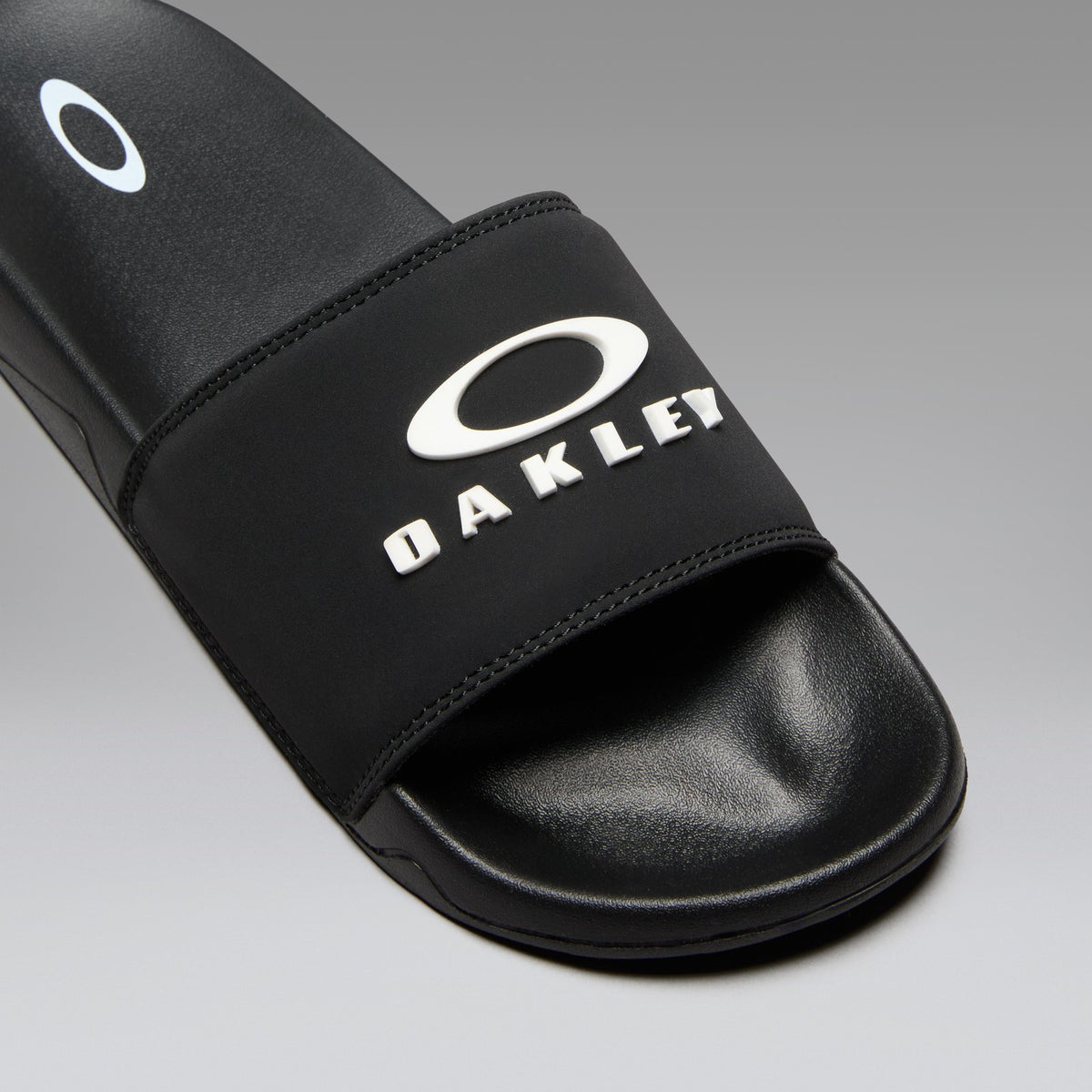 Zuma Slide Black / White - Image 6