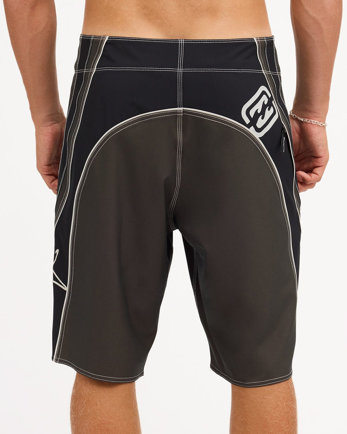 Mens Fluid 2K Pro 21" Board Shorts Dark Brown - Image 6