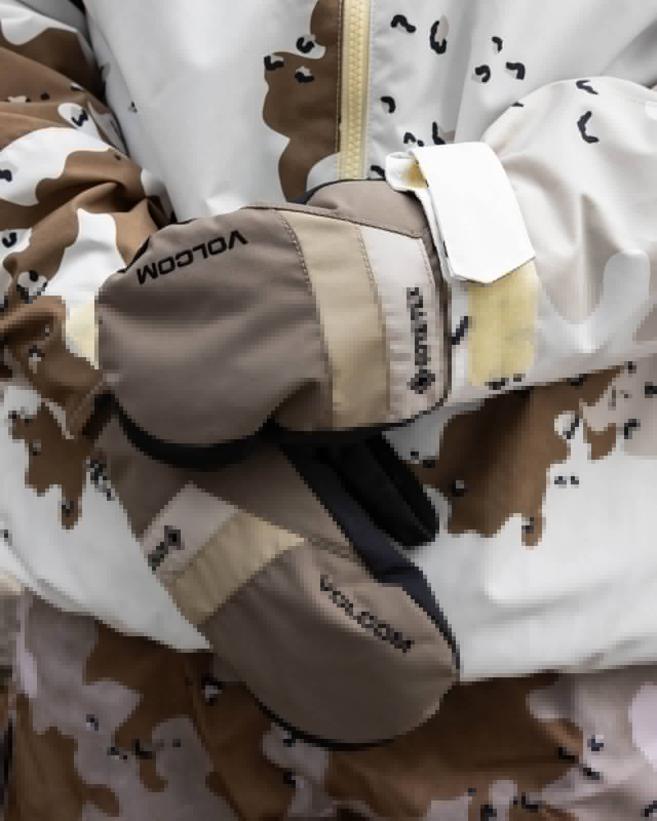 Mens Stay Dry Gore-Tex Mitt Military - Image 6