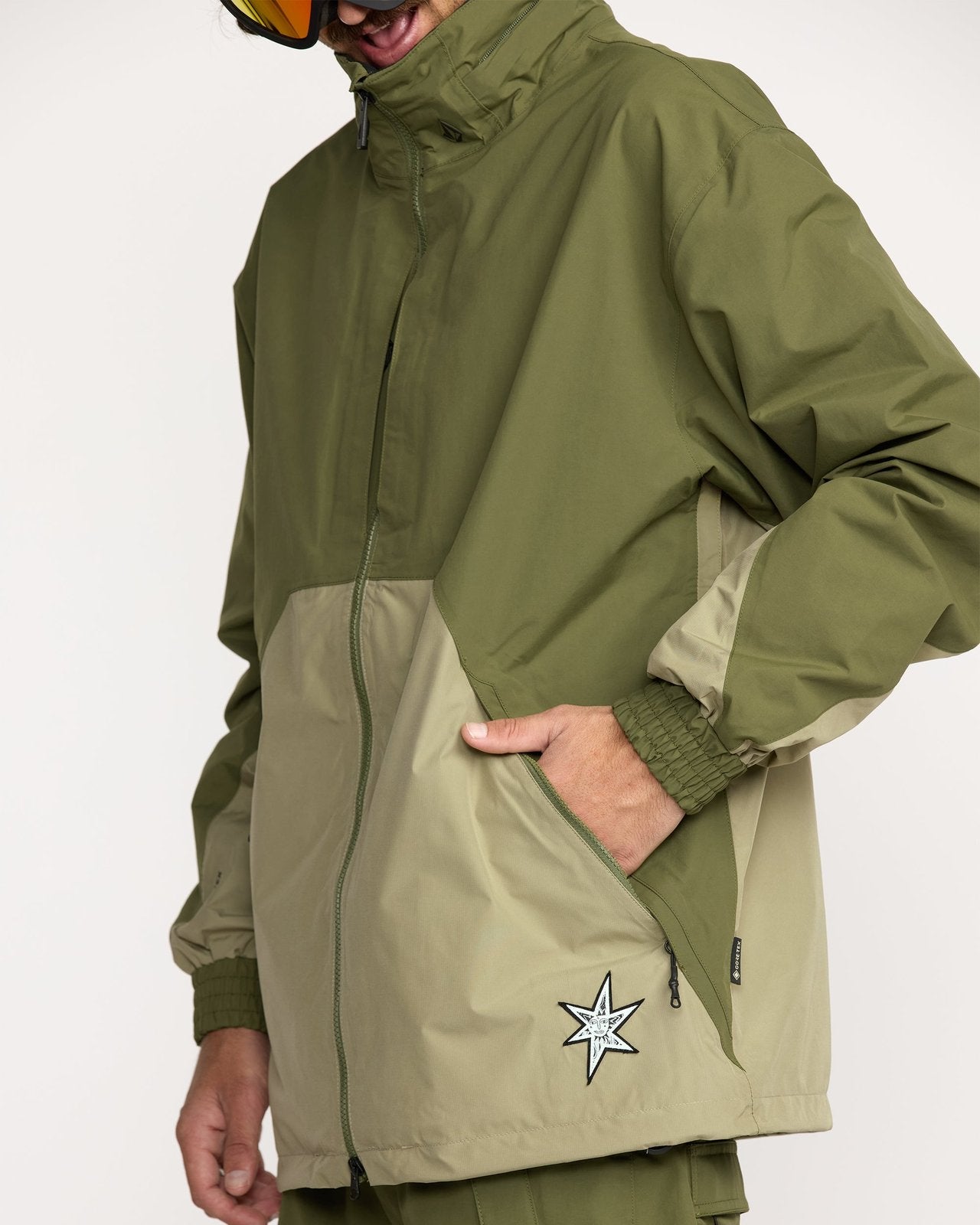 Mens Longo Gore-Tex Jacket Dark Olive - Image 6