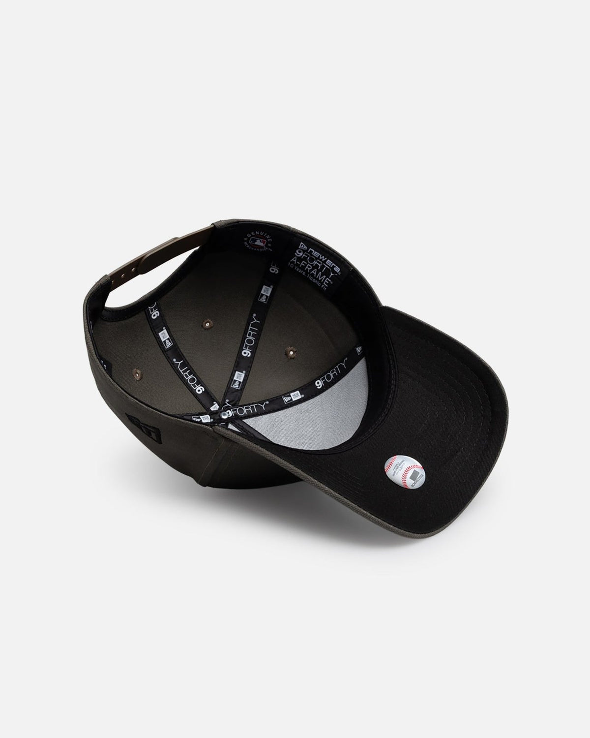 New York Yankees 9FORTY A-Frame Snapback - Moss Canvas - Image 6