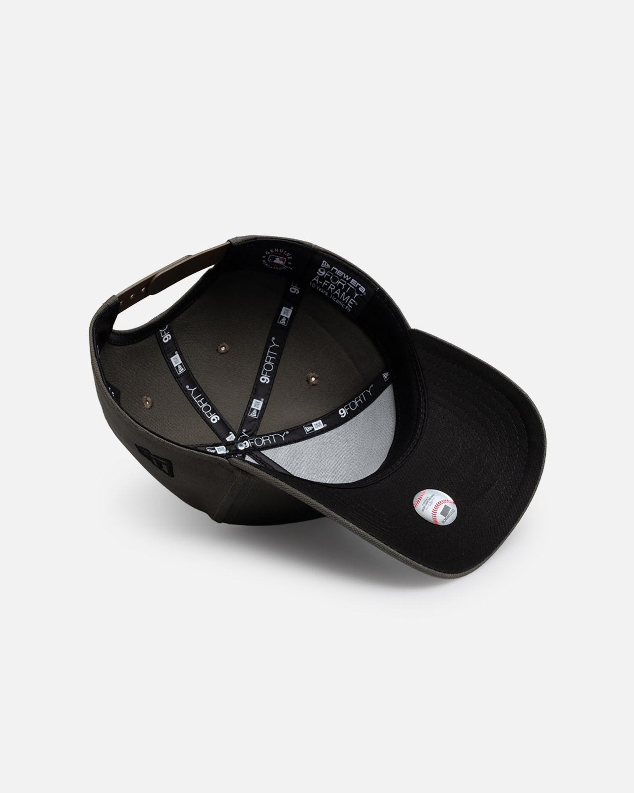 New York Yankees 9FORTY A-Frame Snapback - Moss Canvas - Image 6