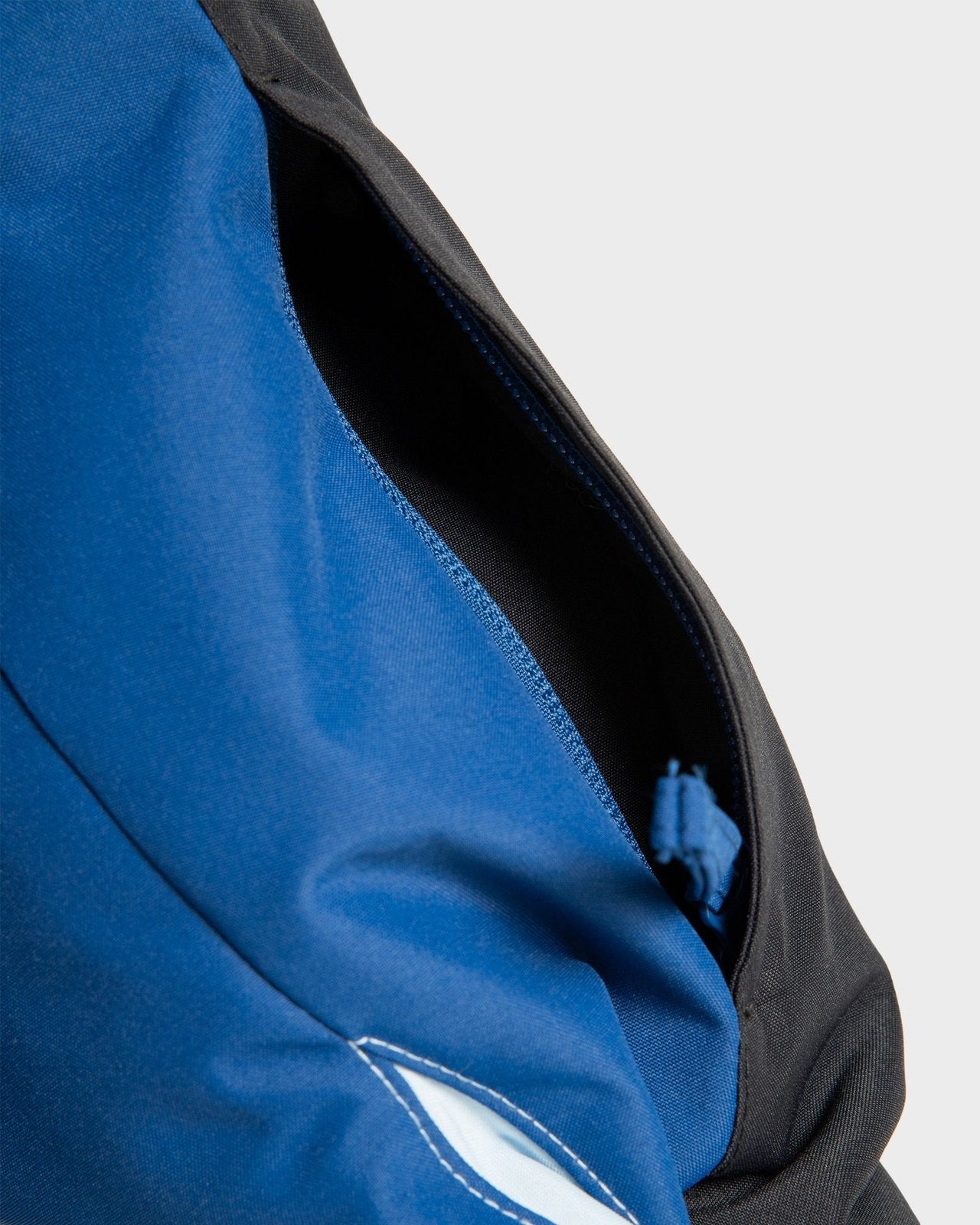 Mens Defiant Insulated Jacket Estate Blue - Image 7