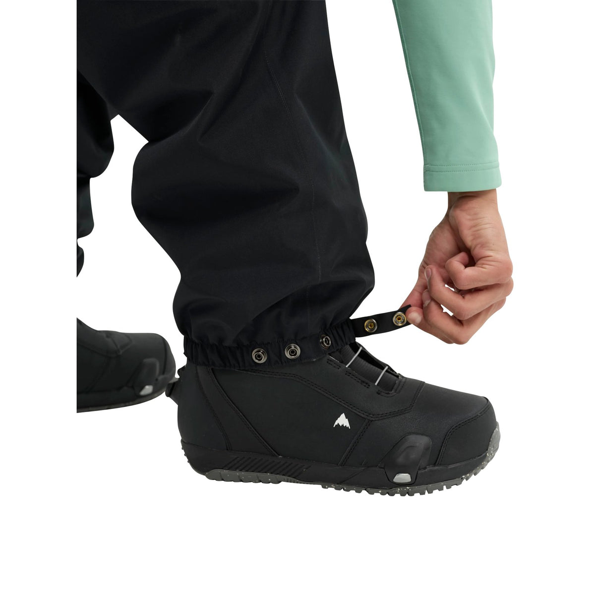 Mens Reserve 2L Relaxed Bib Pants True Black - Image 7