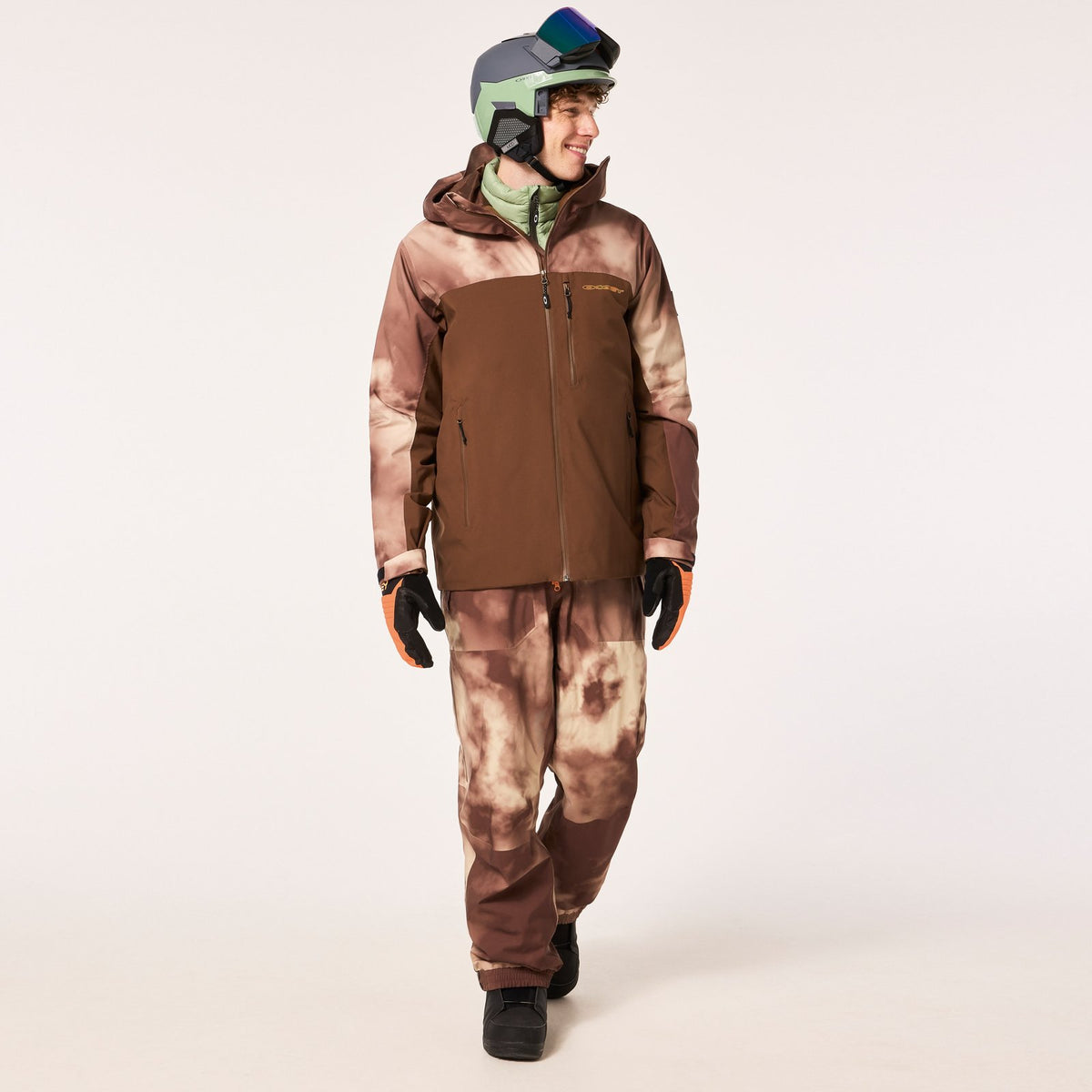 Tc Skull Reduct Shell Jacket Carafe / Brown Clouds Print - Image 8