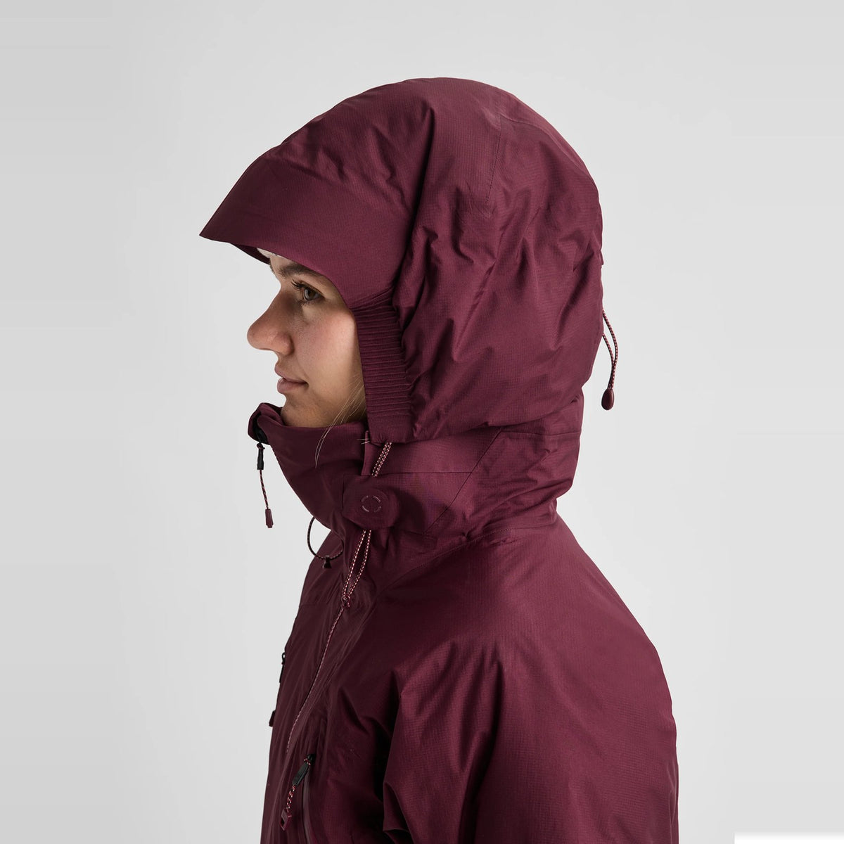 Womens [Ak] Swash Down Insulated Gore-Tex 2L Jacket Rum Raisin - Image 9
