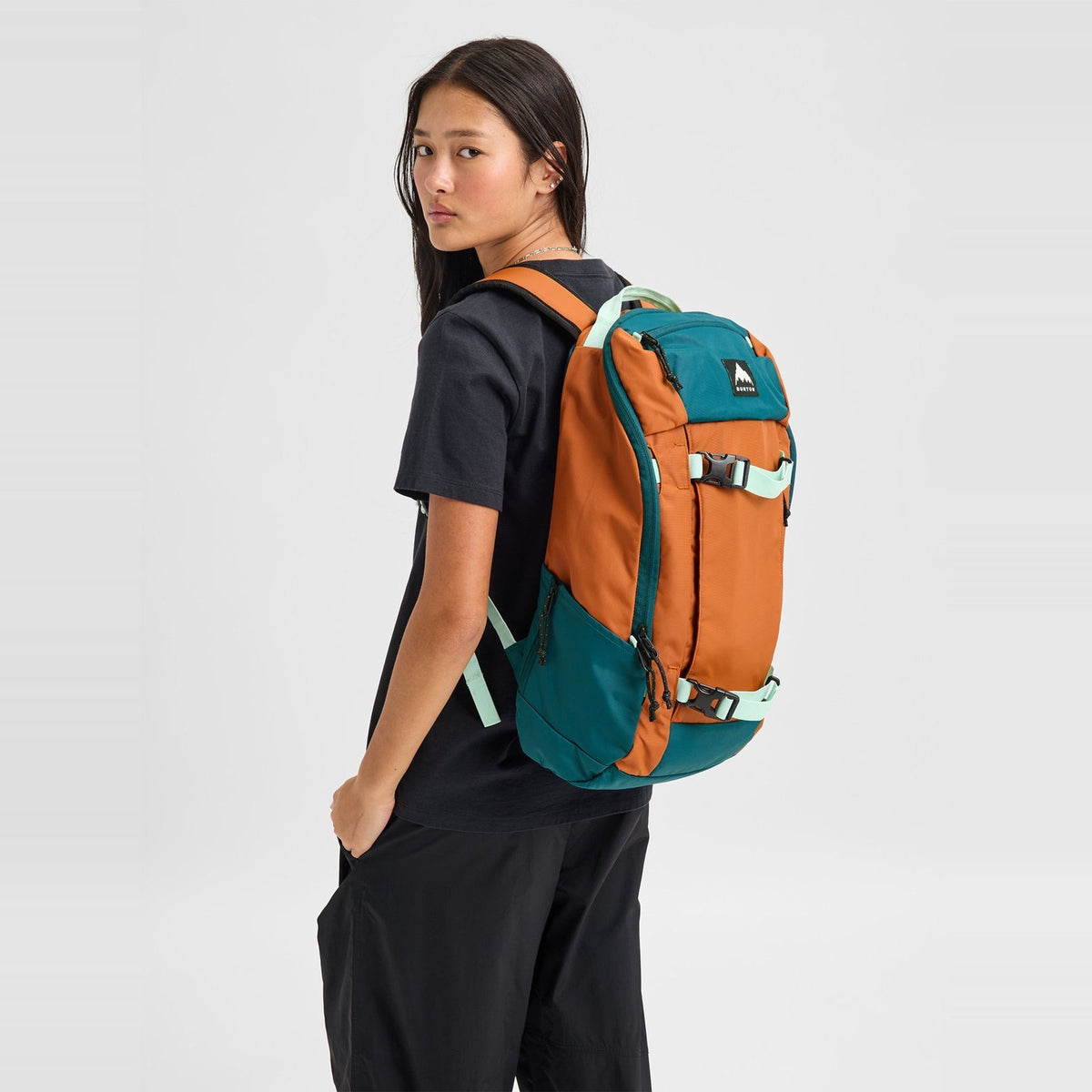 Kilo 2.0 27L Backpack Spiced Chai/Atlantic Teal - Image 9