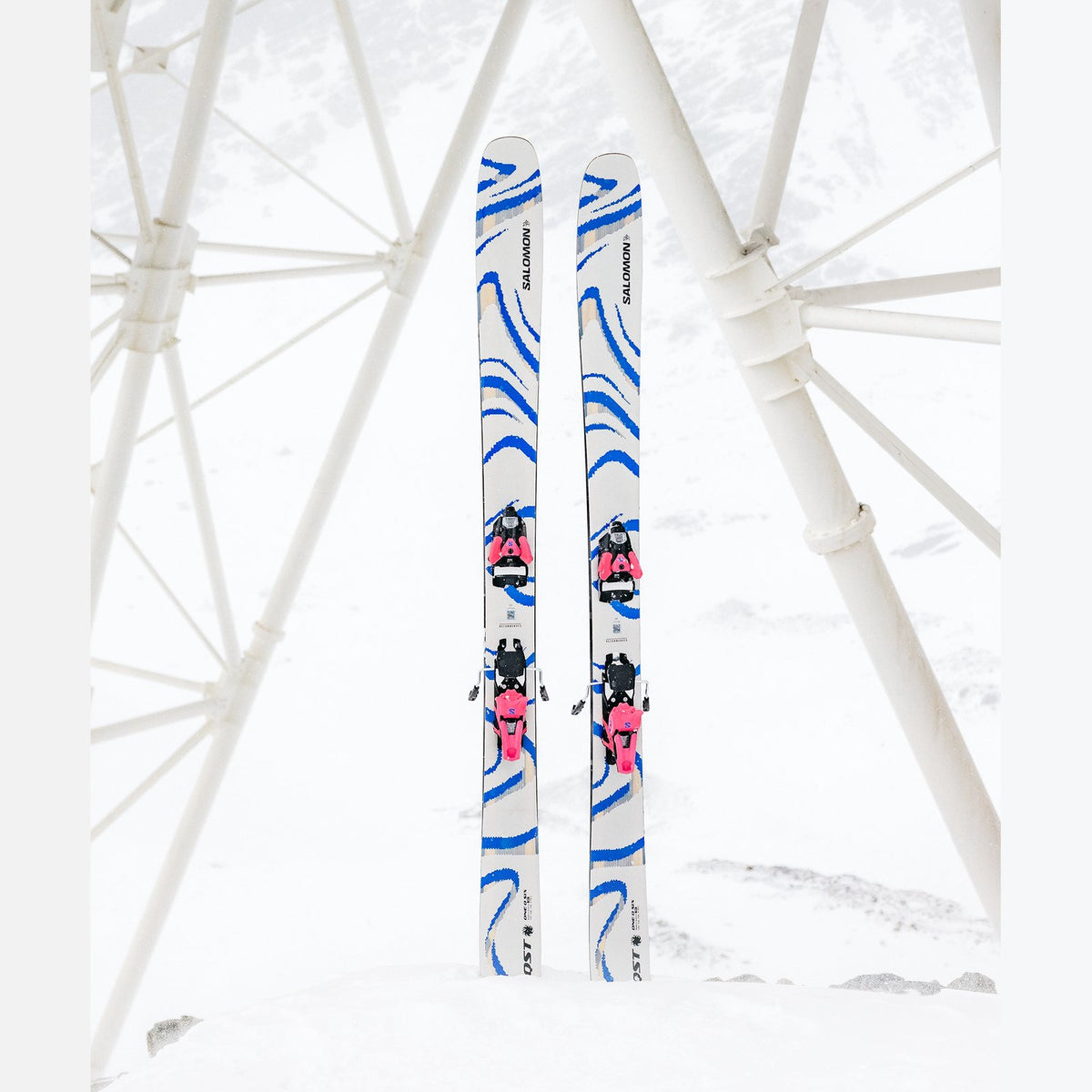 Strive 14 Multinorm Sachet Pink / Black / Race Blue - Image 3