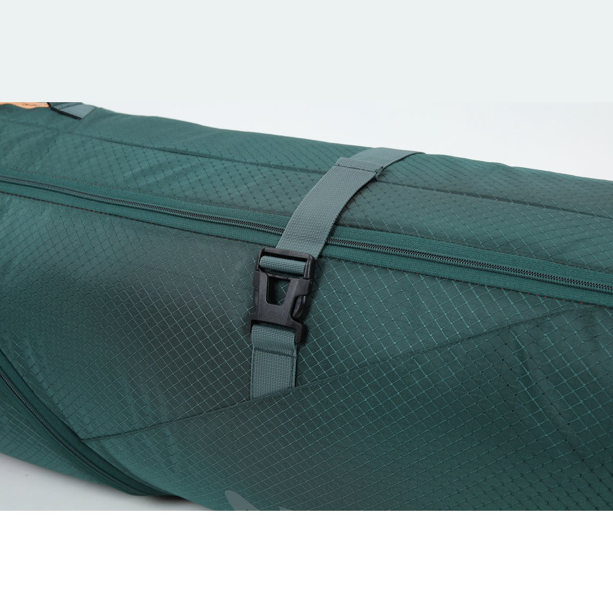 Tracker Wheelie Board Bag Jungle Green - Image 9