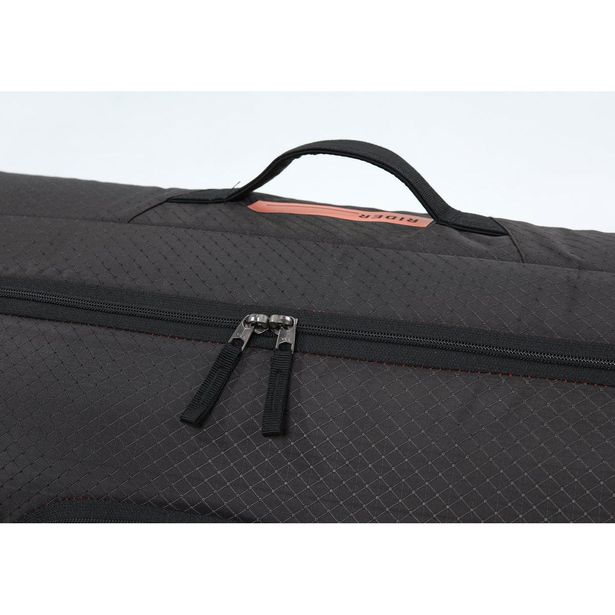 Tracker Wheelie Board Bag Raven - Image 17