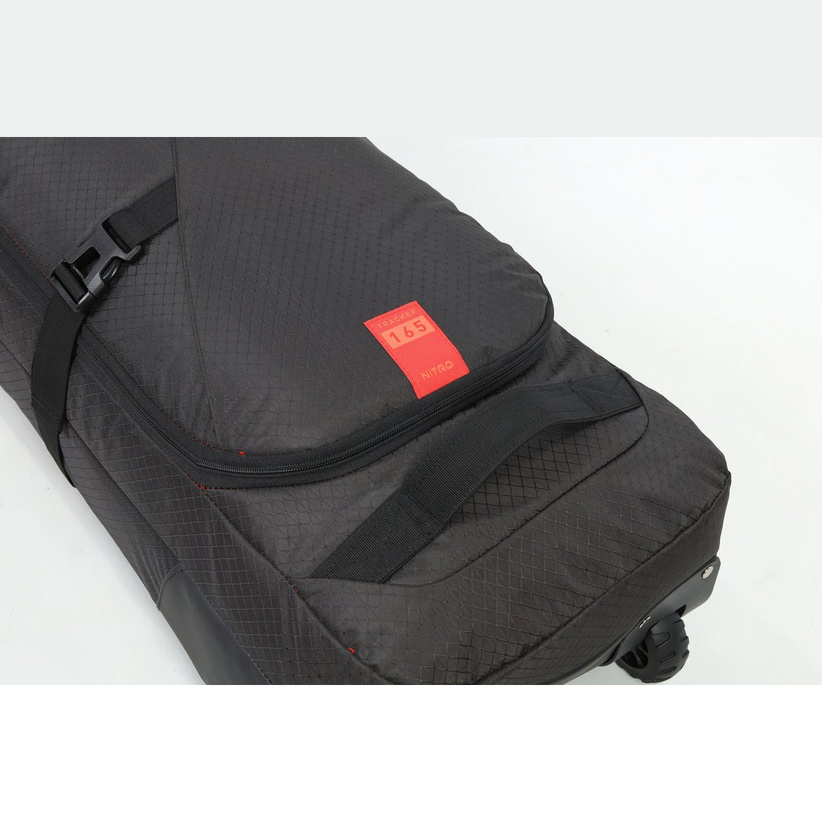 Tracker Wheelie Board Bag Raven - Image 18
