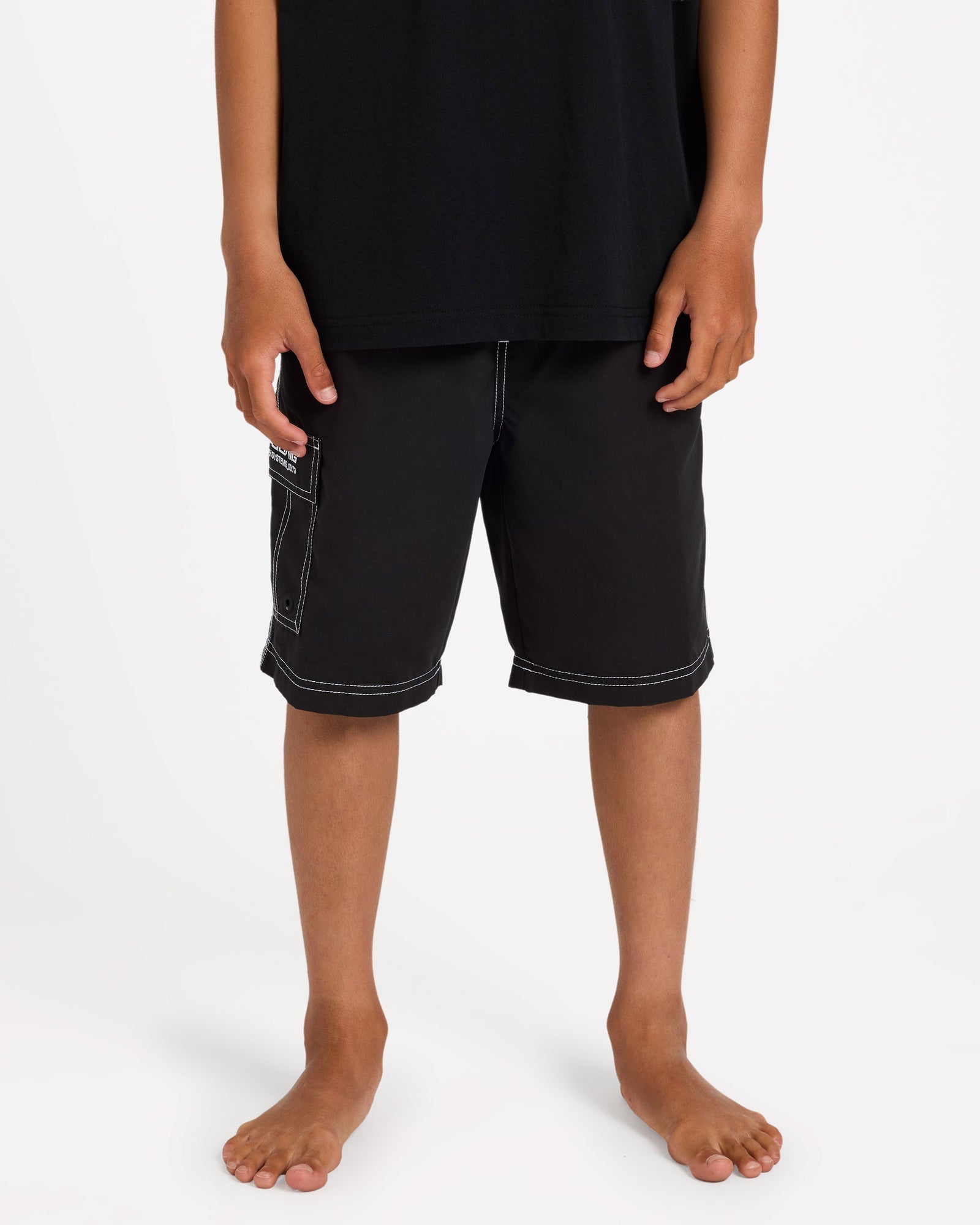 Boys Throw On 18" Black - Image 1