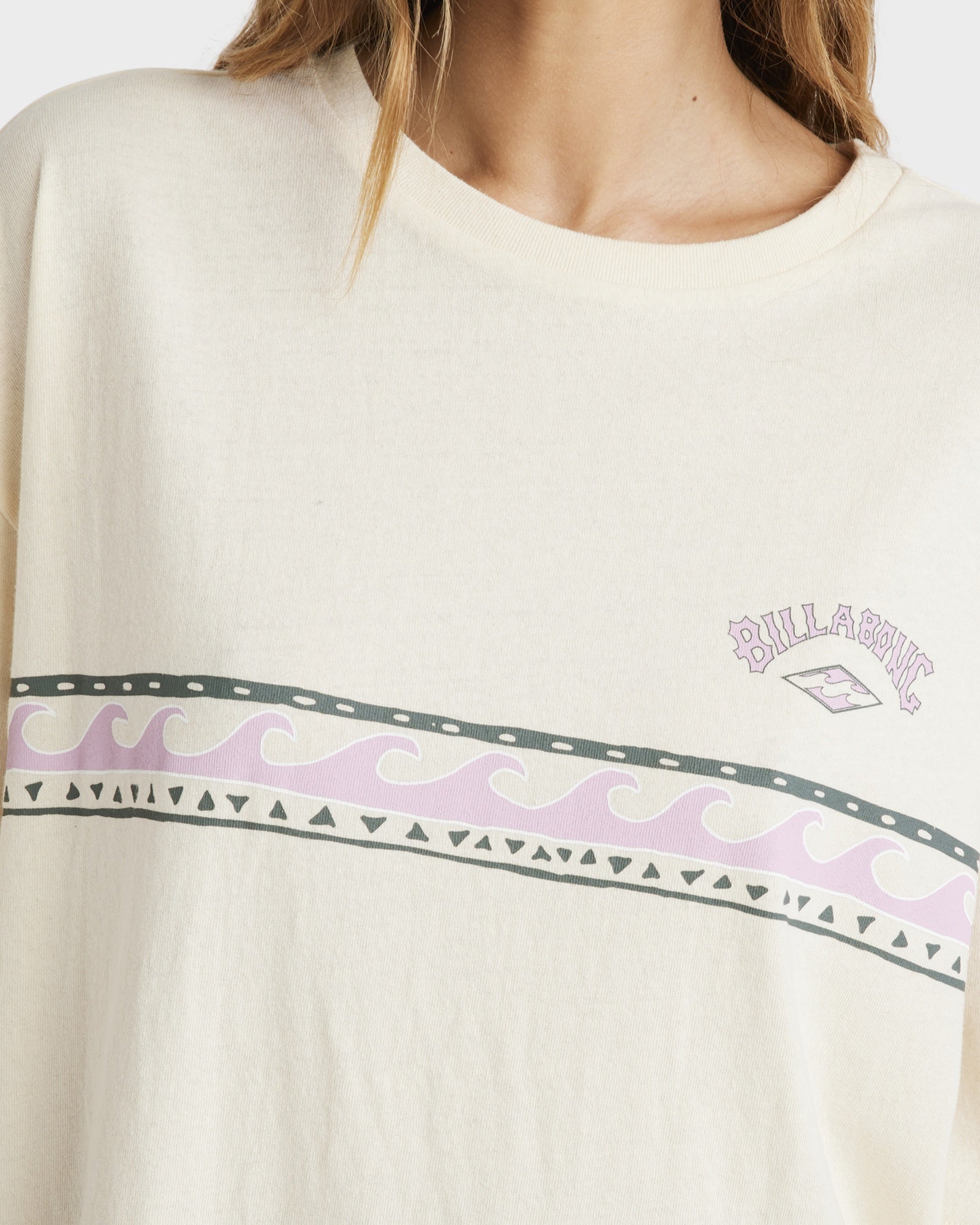 Womens Looking Up T-Shirt White Cap - Image 5