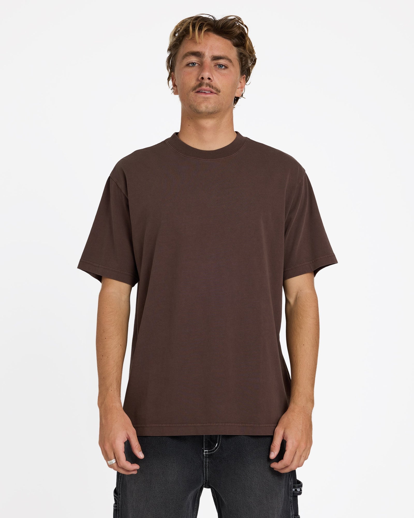 Mens Premium Wave Wash T-Shirt Chocolate - Image 1