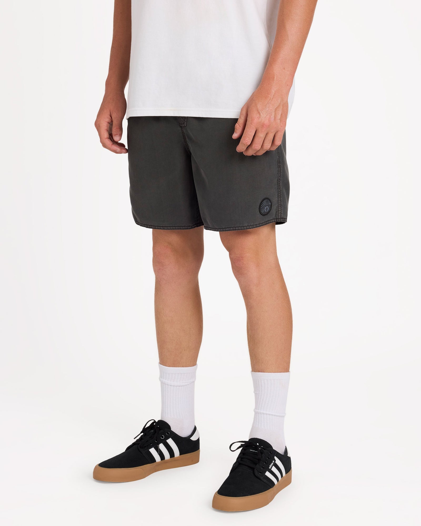 Mens Center 17" Black - Image 2