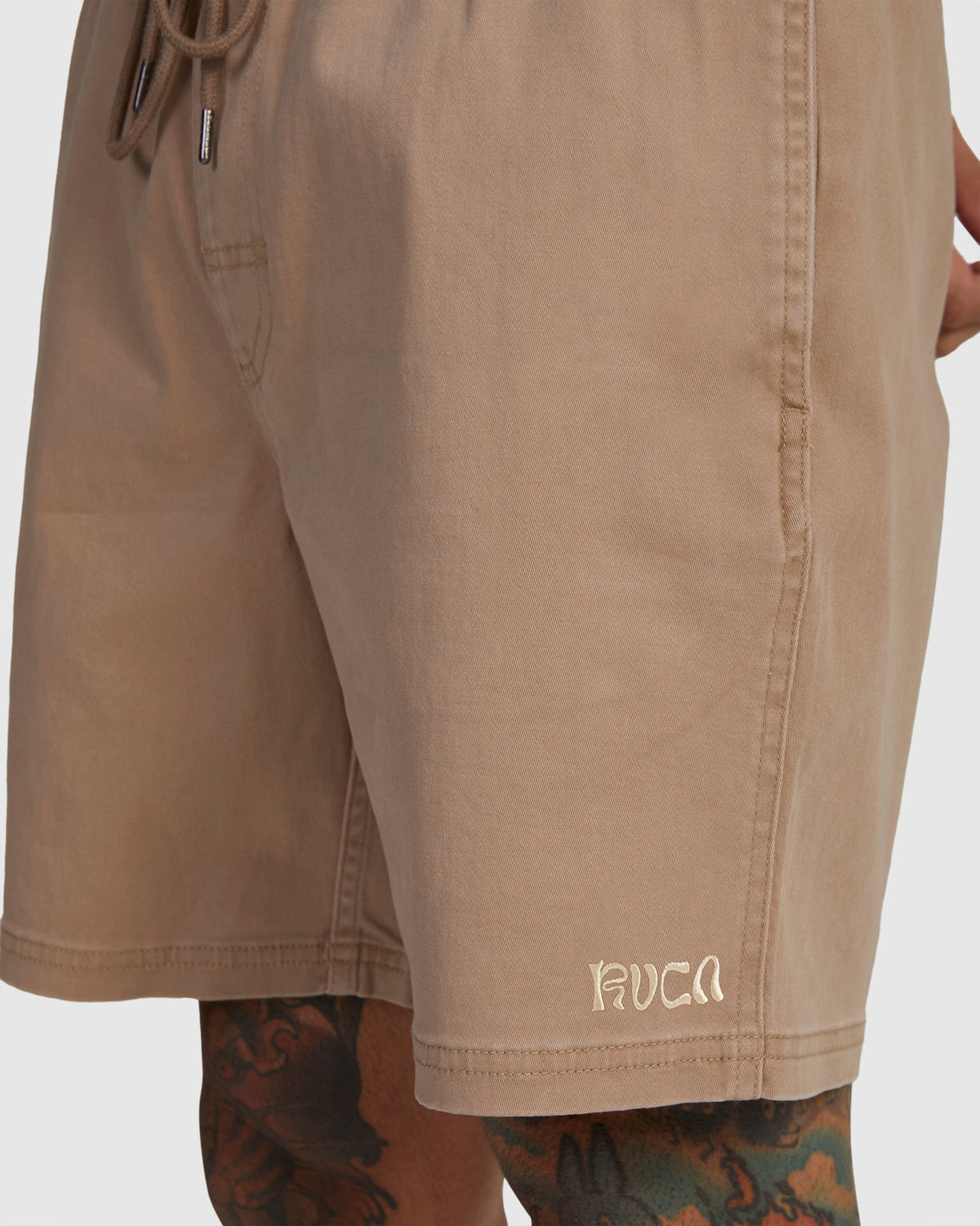 Mens Escape Elastic Exotica Walkshorts Timber - Image 4