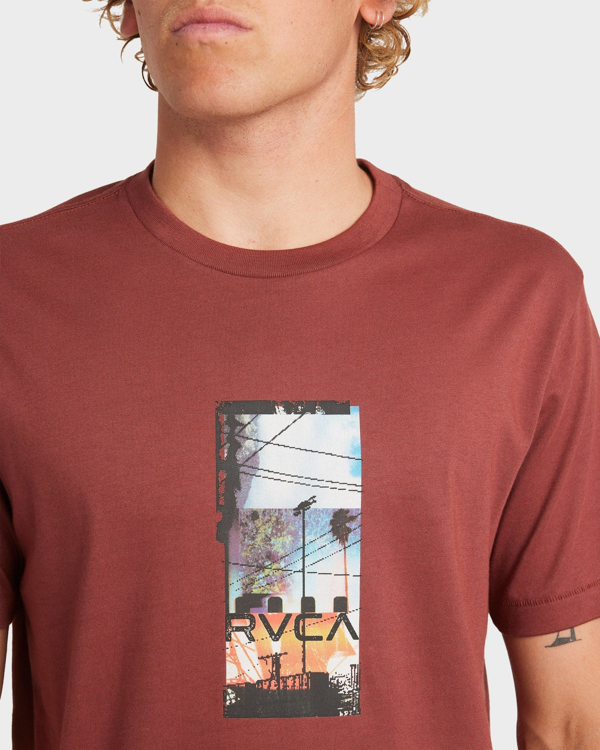 Mens Triptych T Shirt Red Earth - Image 3