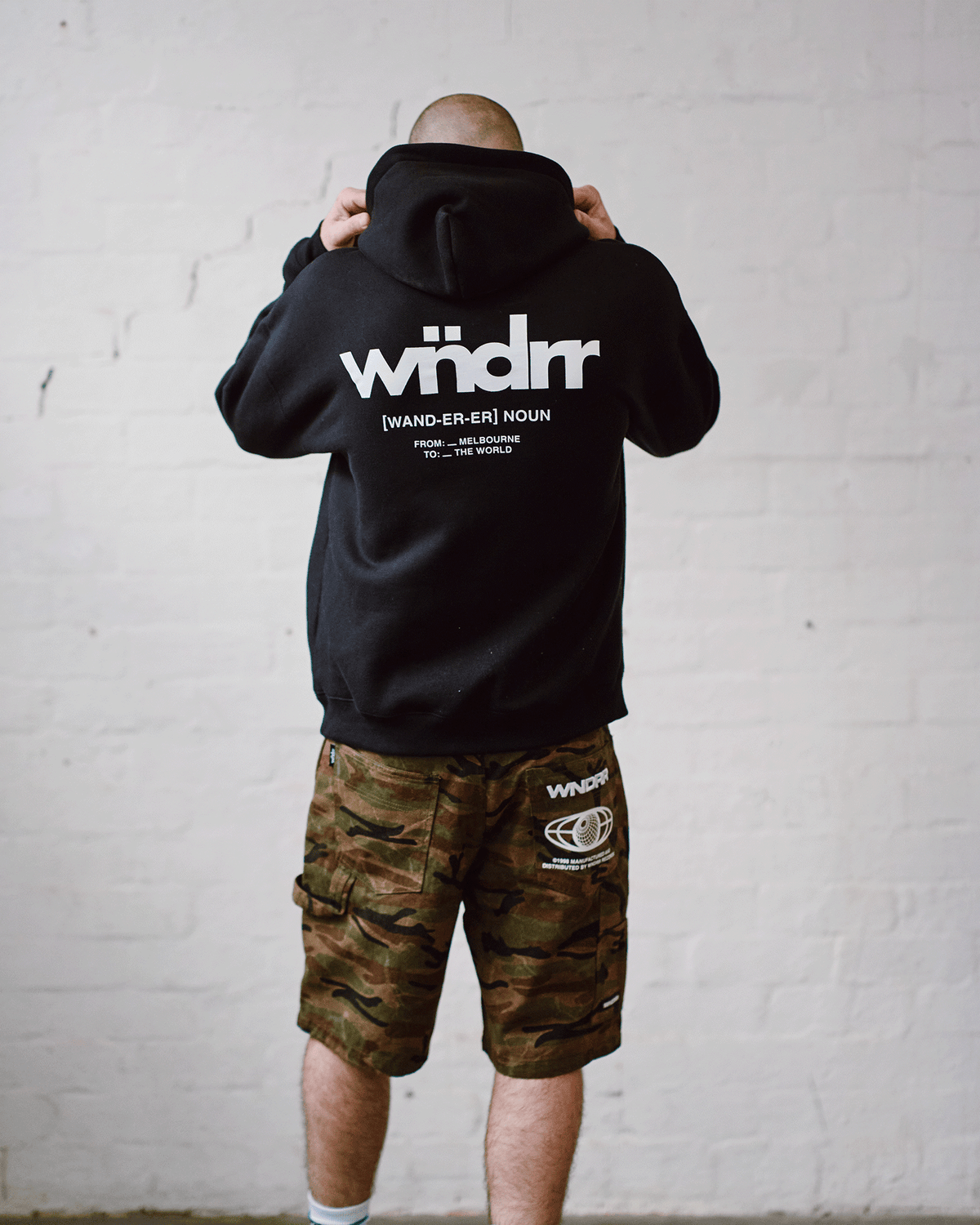 The World Hood Sweat - Black