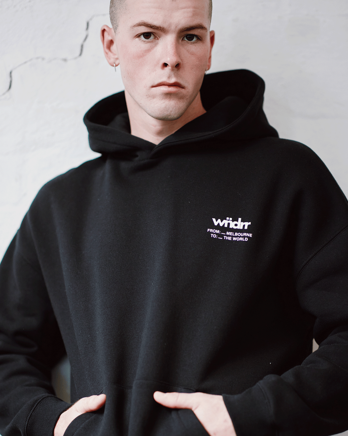 The World Hood Sweat - Black