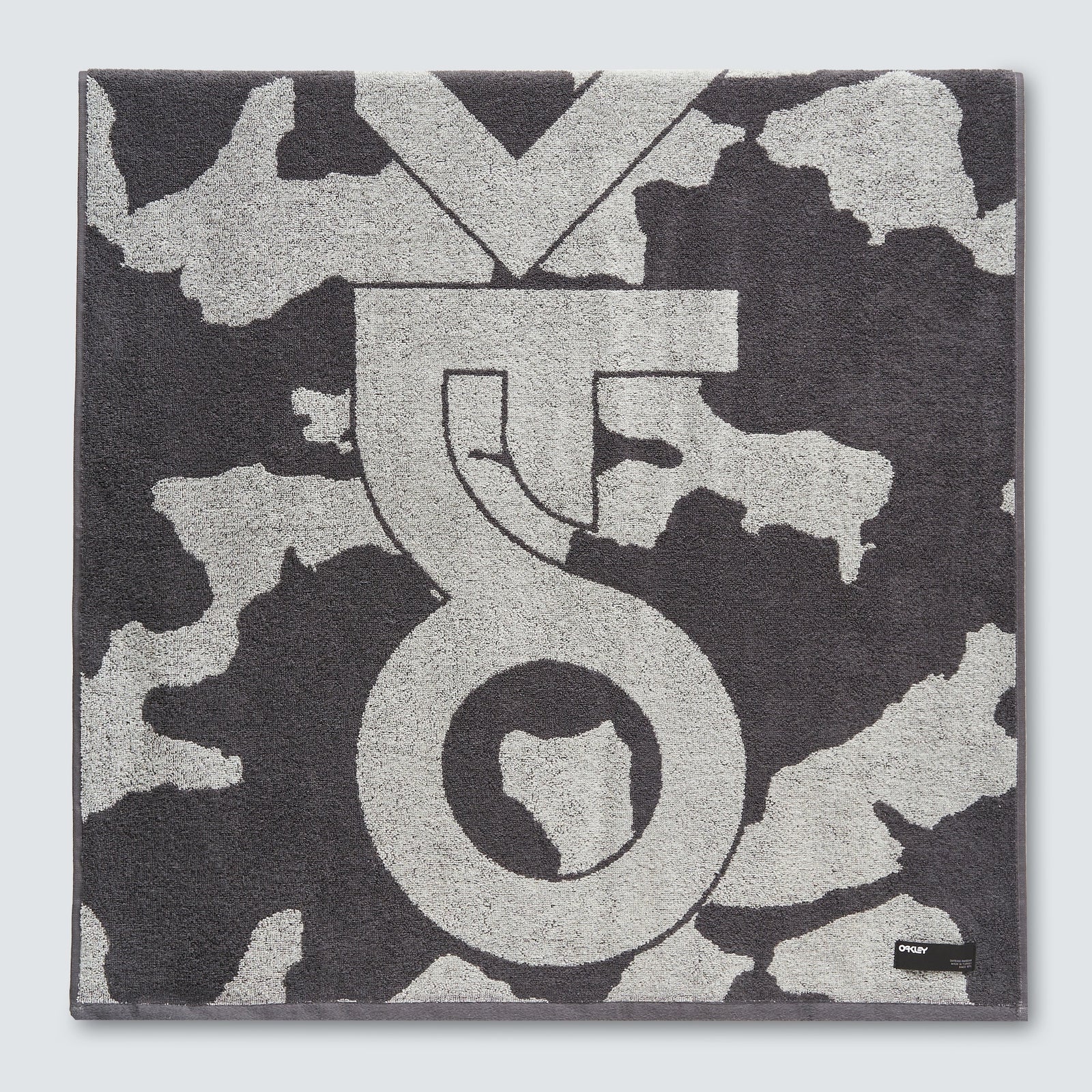 B1B Camo Towel