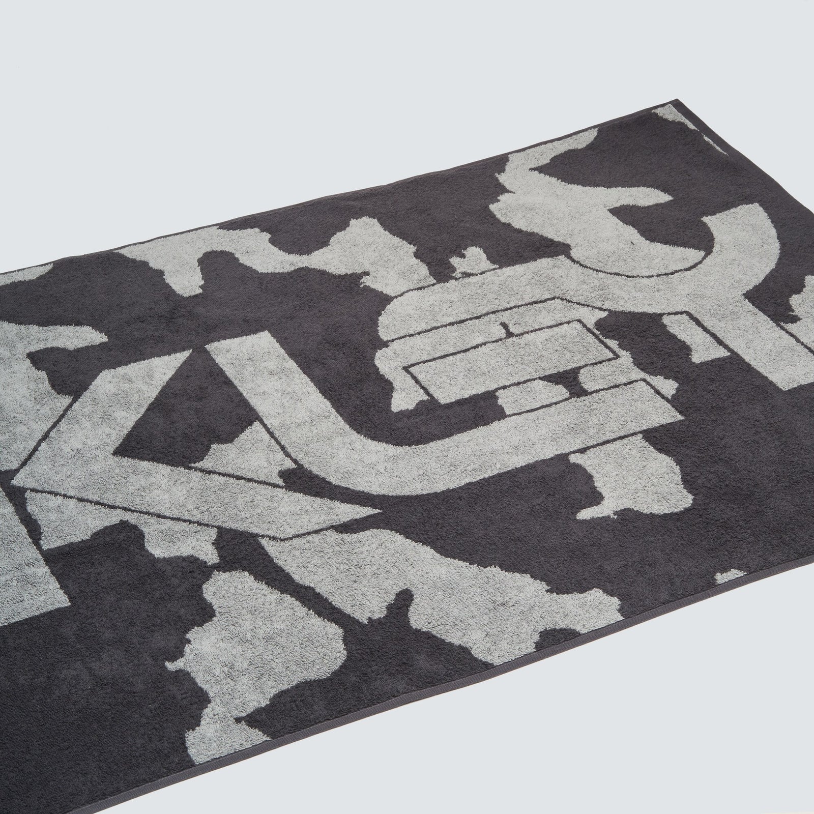 B1B Camo Towel