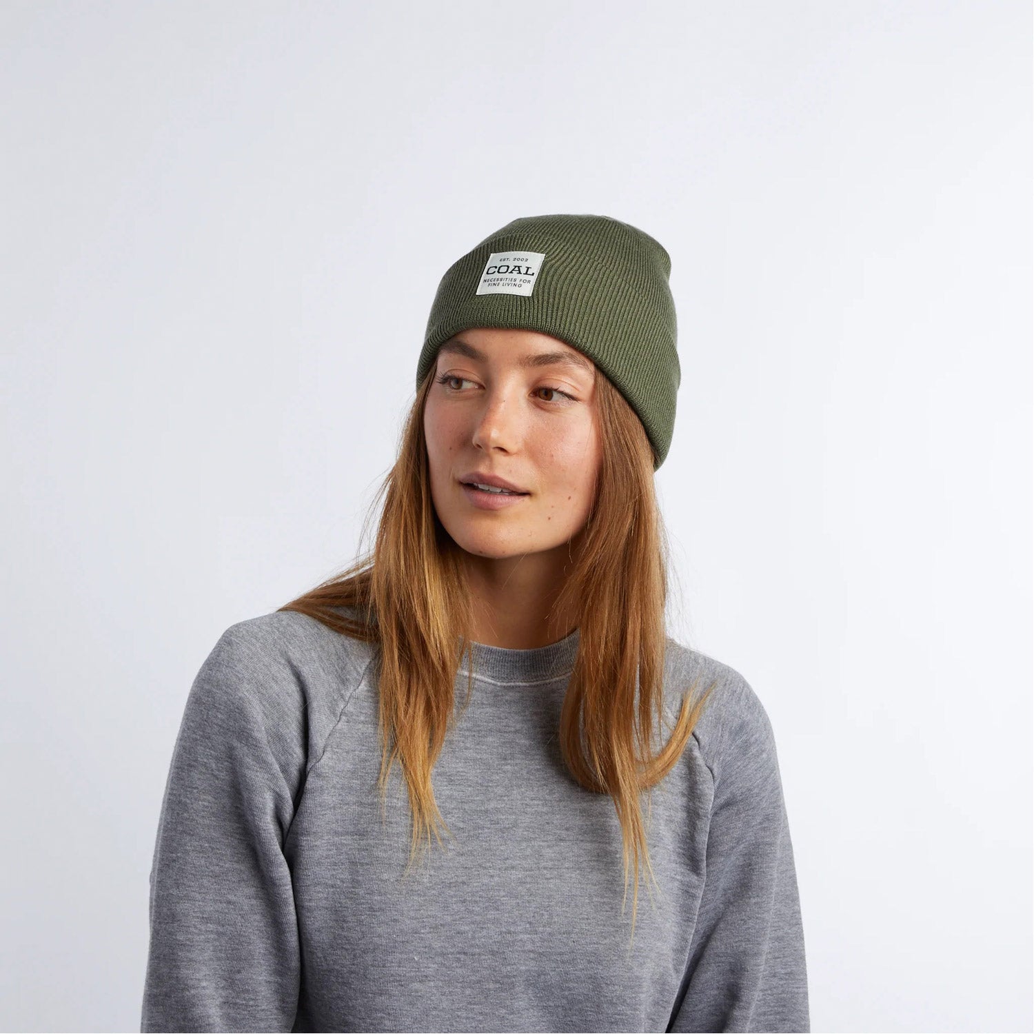 The Uniform Mid Snow Beanie