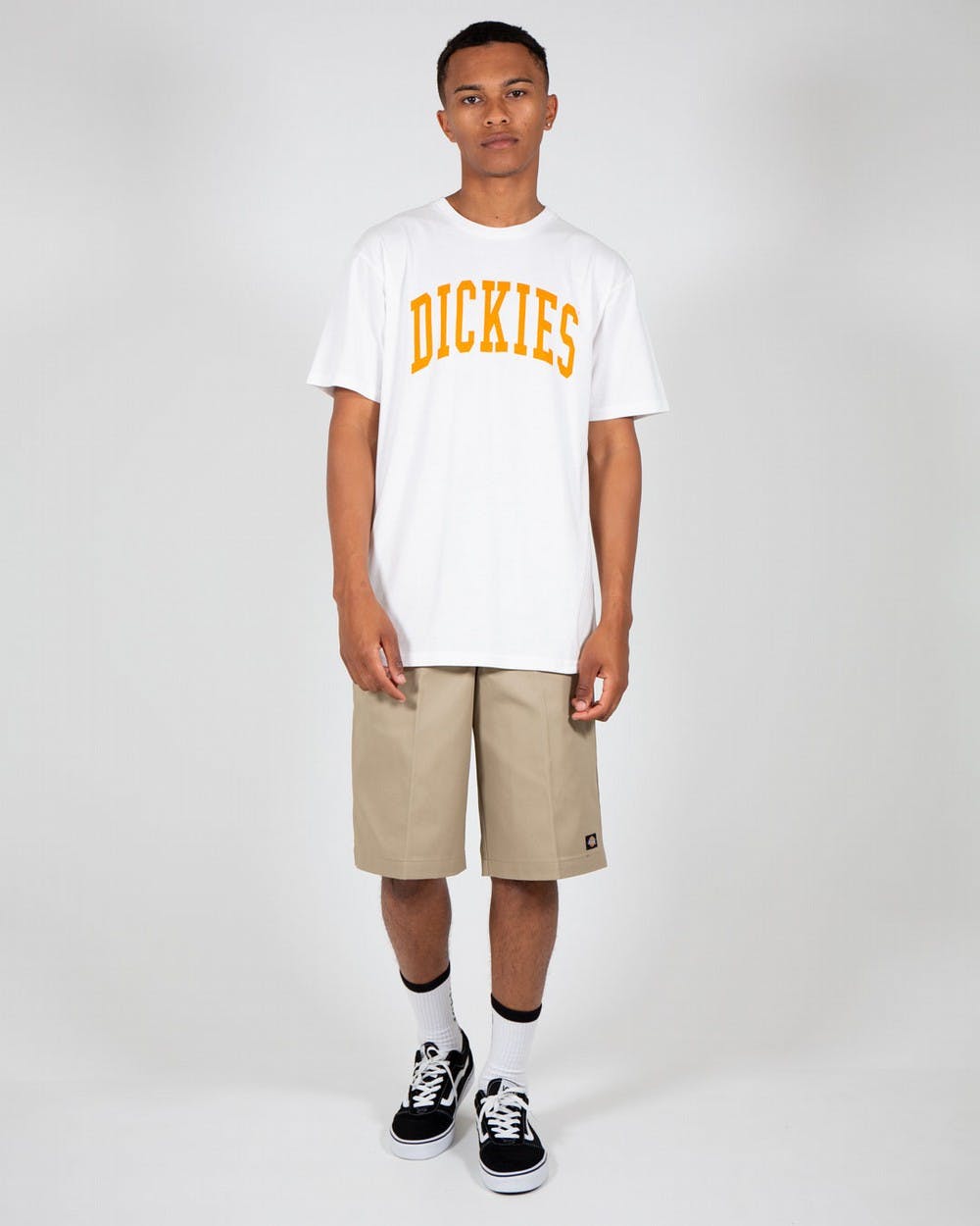 Dickies 13 Inch Multi Pocket Work Short Khaki 