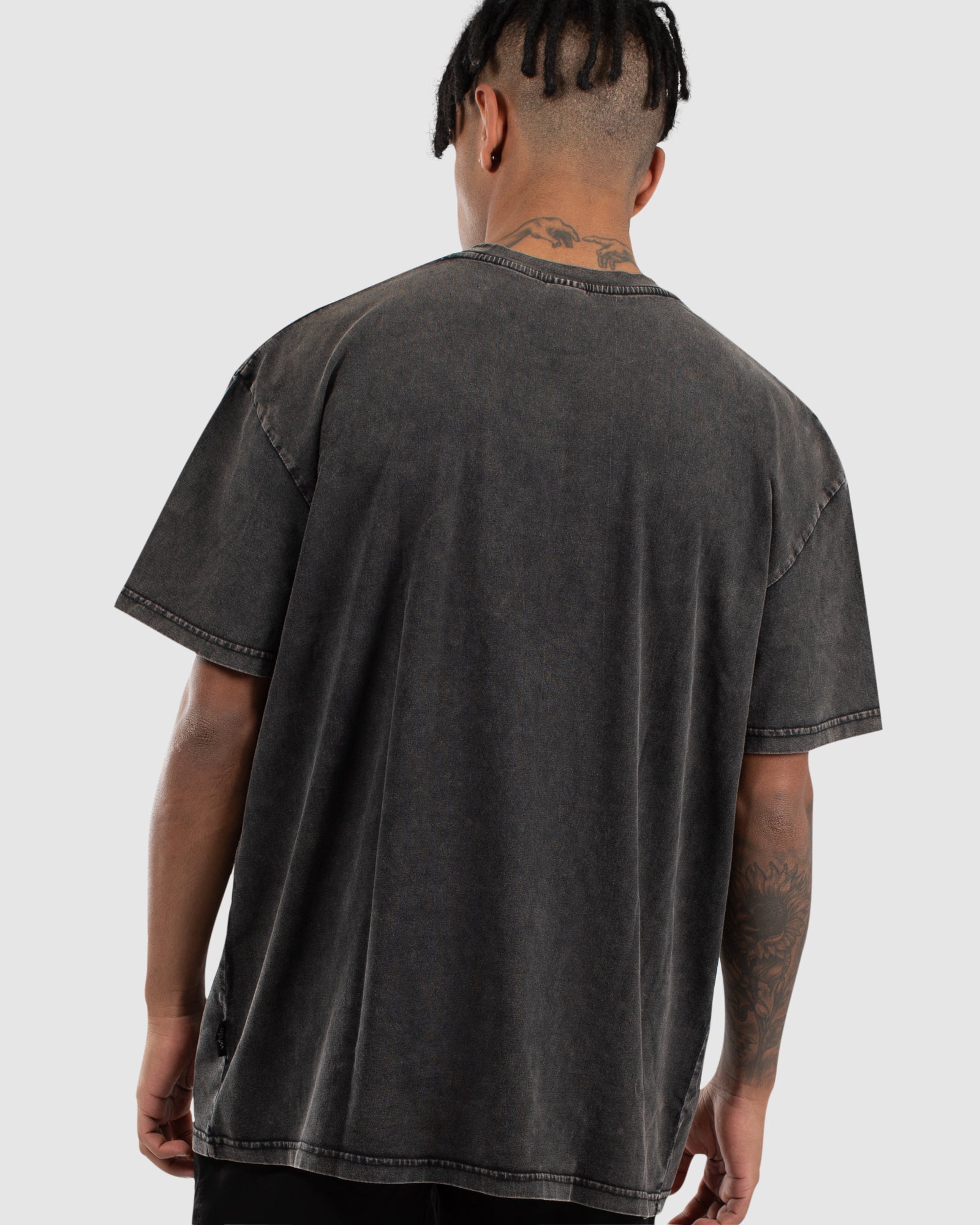 Hoxton Vintage Fit Tee - Washed Black