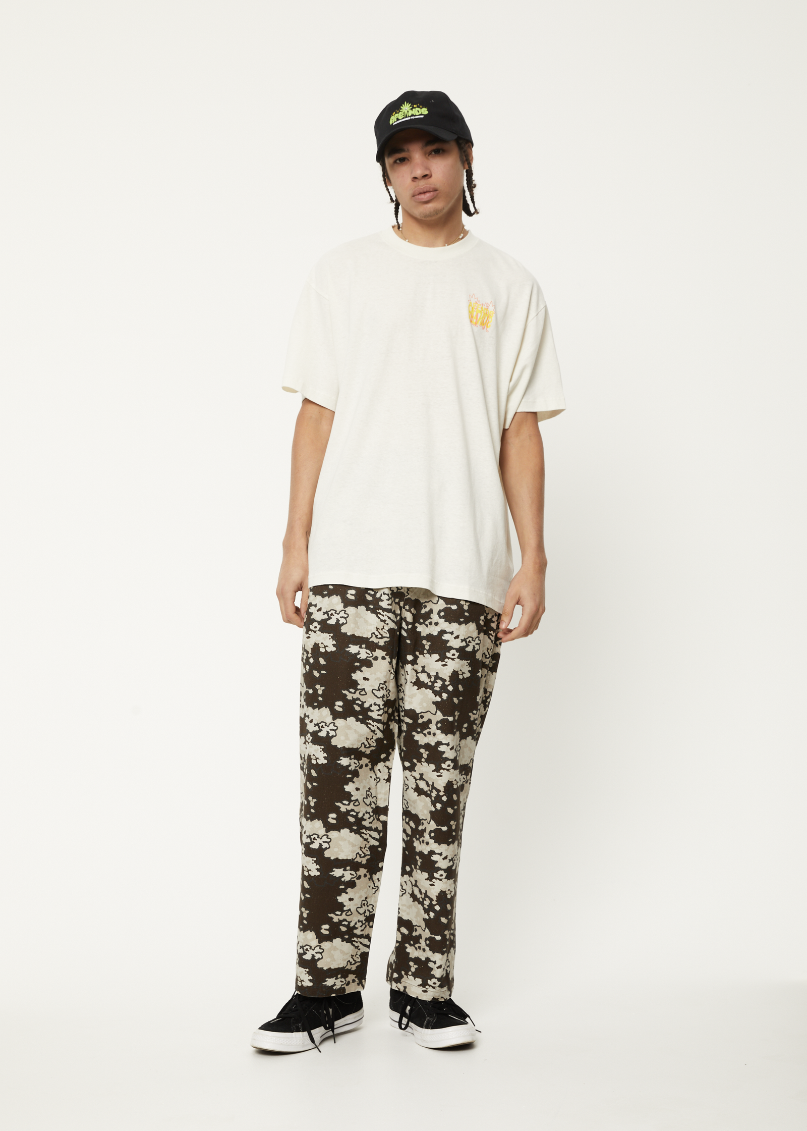 Vibrations - Hemp Boxy Graphic T-Shirt - Off White