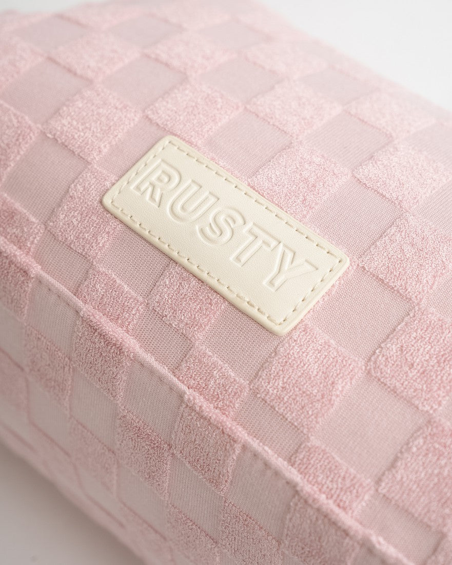 Essentials Pouch
